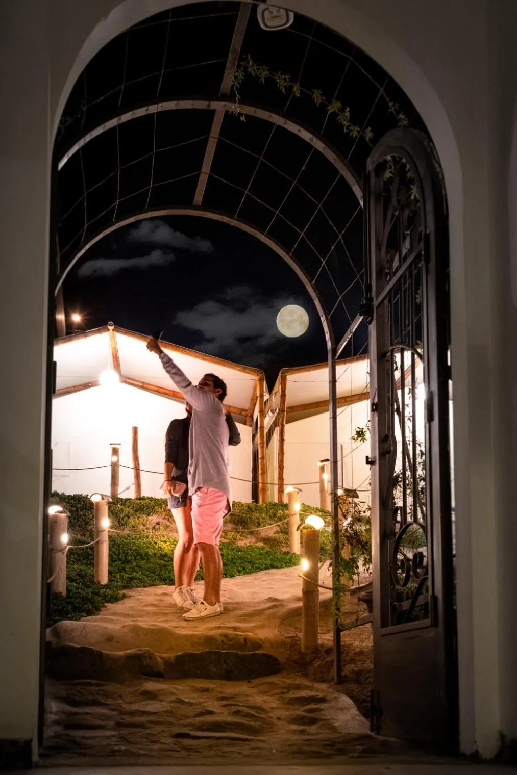 Night in Hotel Villa Jazmin