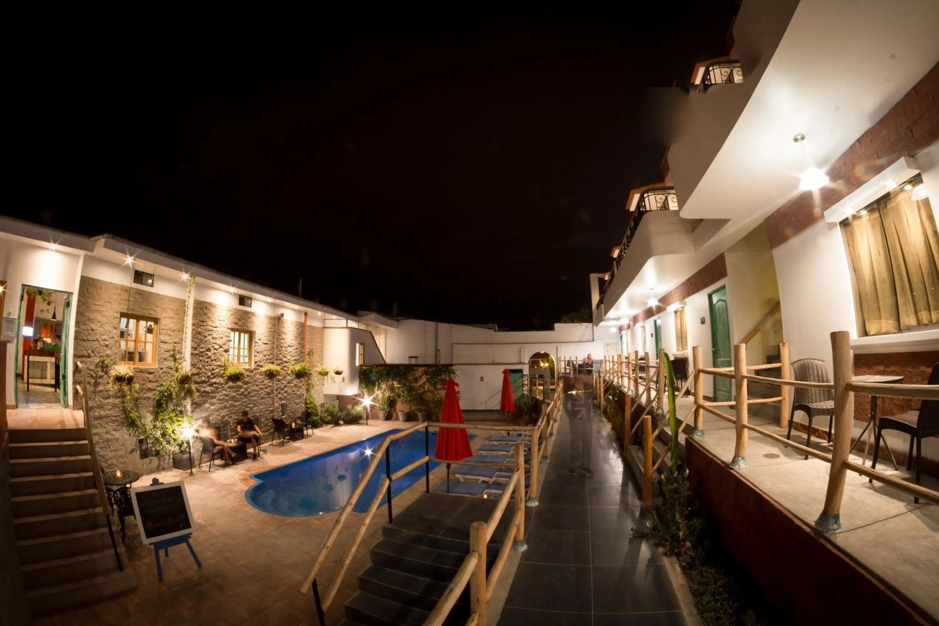 Swimming pool in Hotel Villa Jazmin