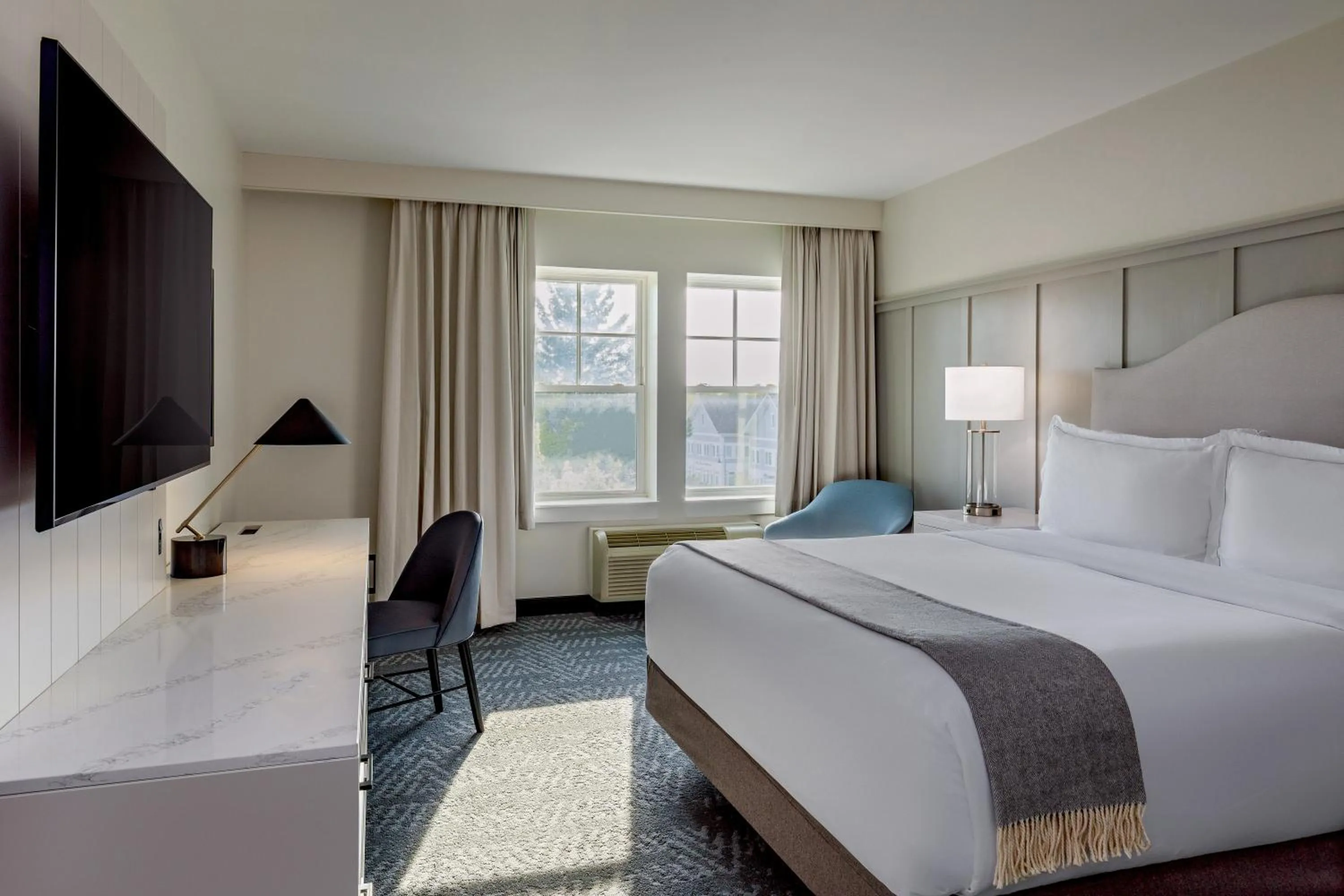 Bedroom, Bed in The Brunswick Hotel