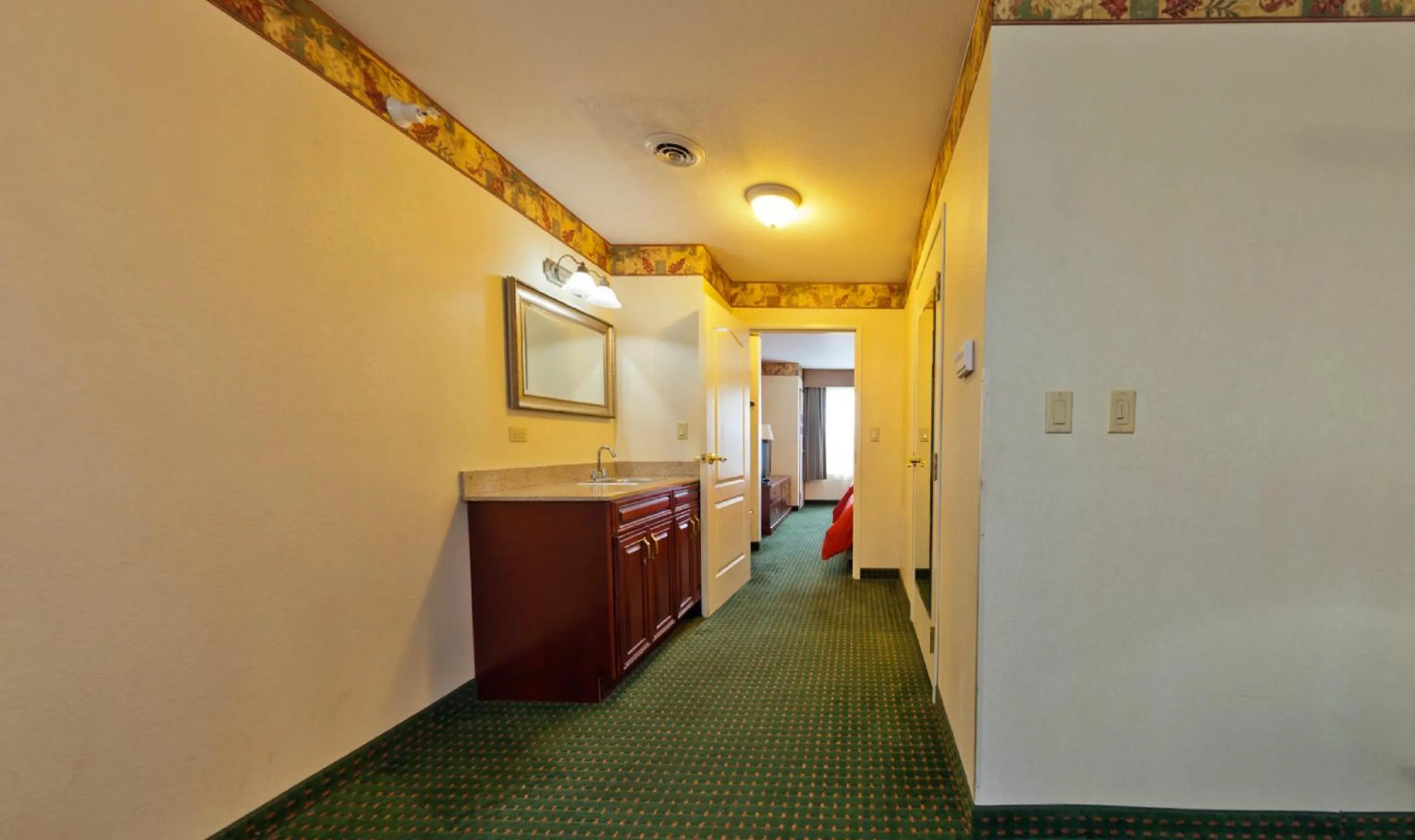 Decorative detail in Country Inn & Suites by Radisson, Elkhart North