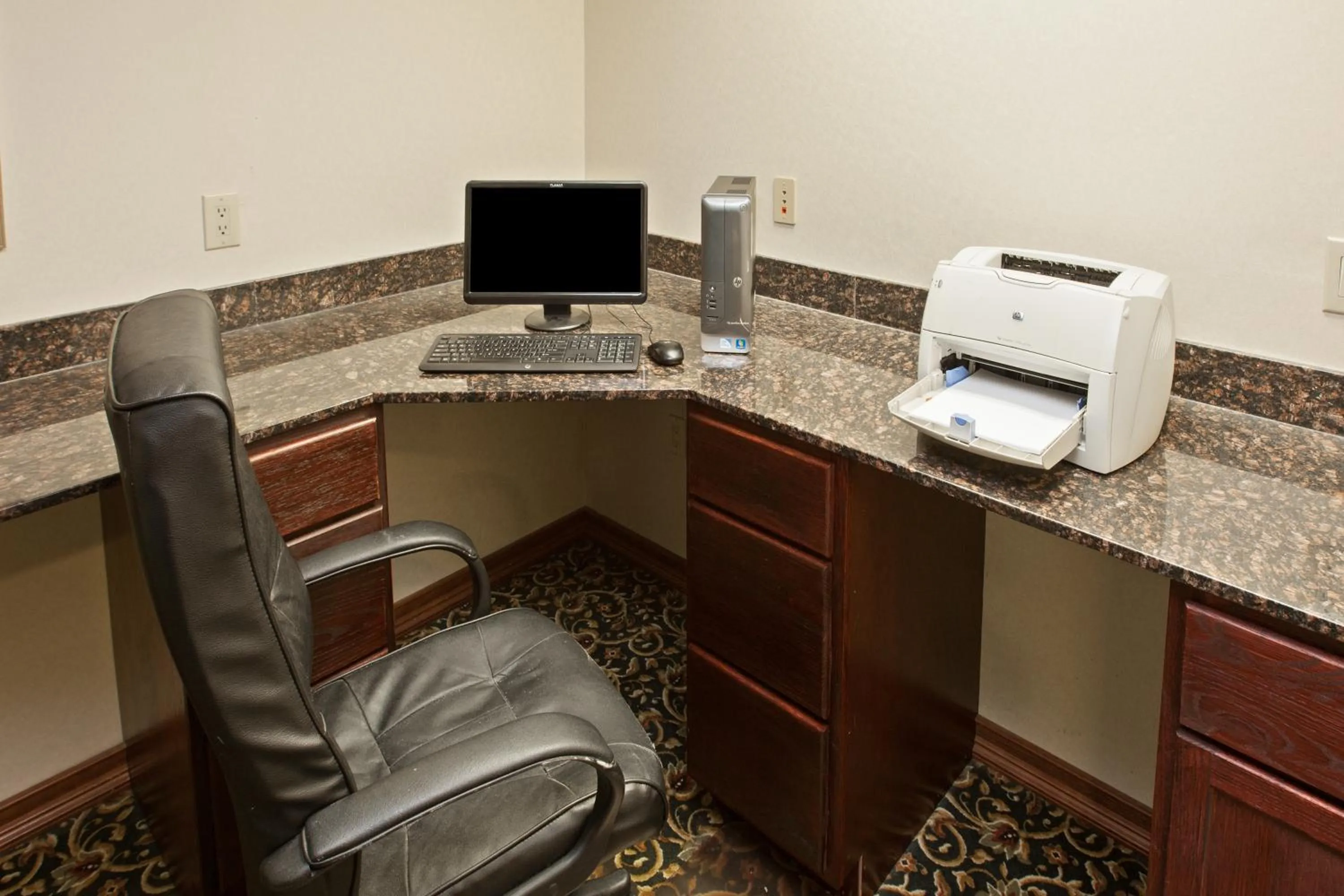 Area and facilities in Country Inn & Suites by Radisson, Elkhart North