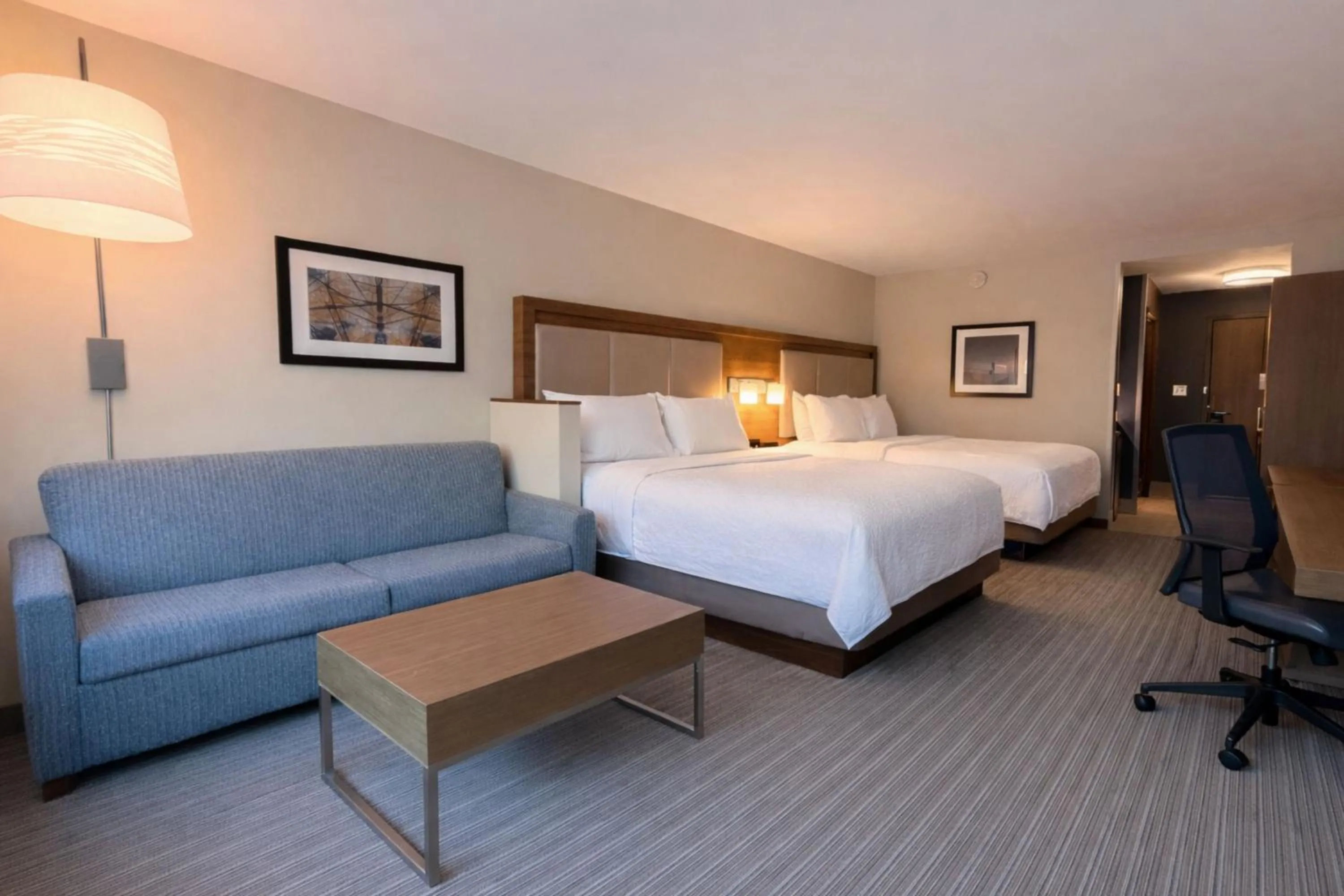 Photo of the whole room, Bed in Holiday Inn Express & Suites Charlotte - Ballantyne by IHG