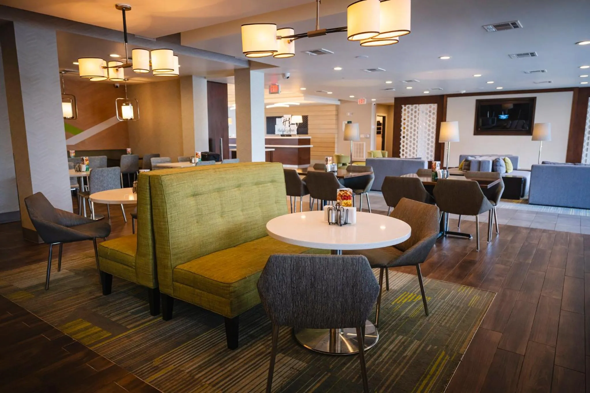 Restaurant/places to eat in Holiday Inn & Suites Houston NW - Willowbrook by IHG
