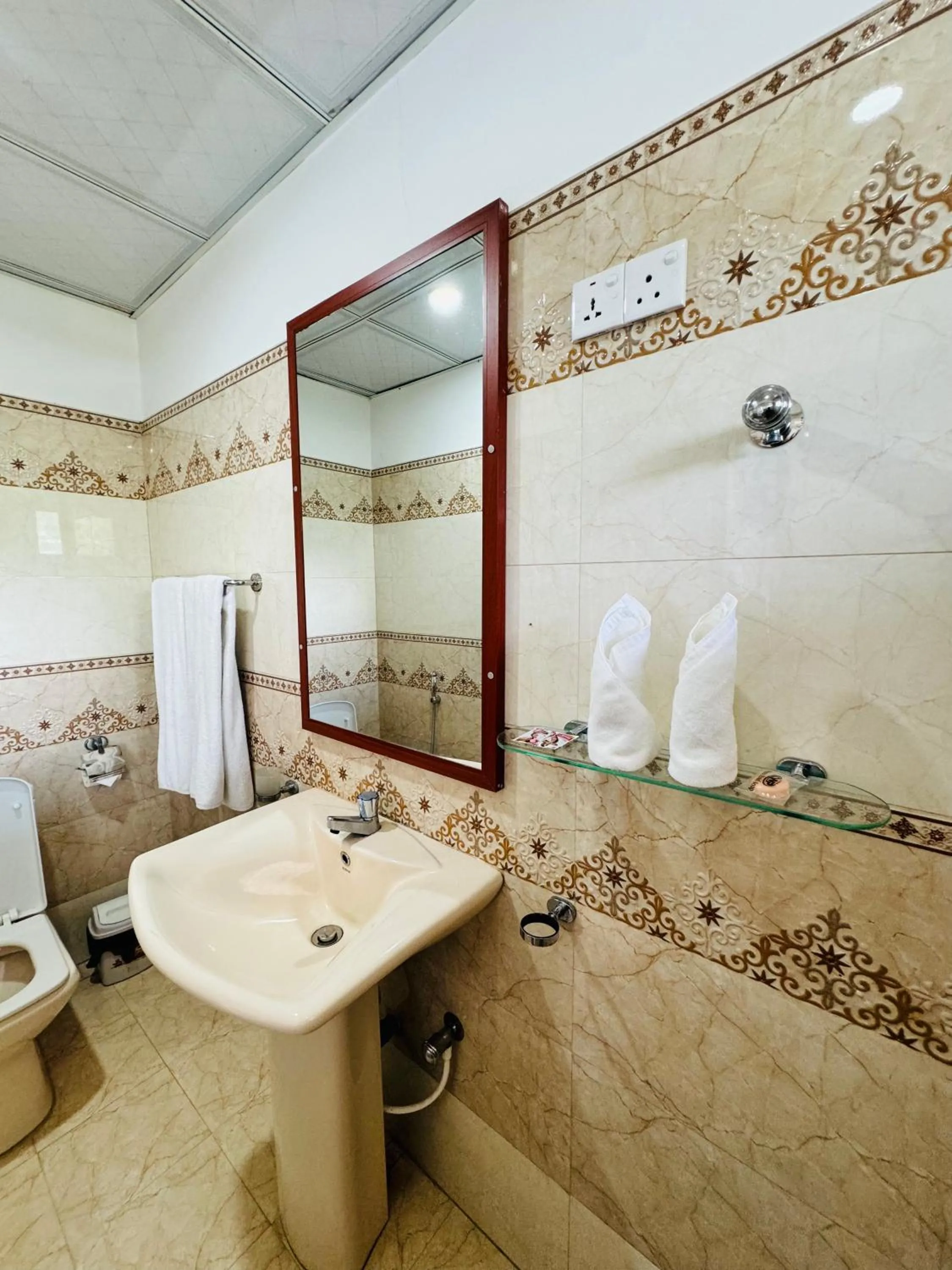 Shower in Ella Nature Life Guest & Resturant