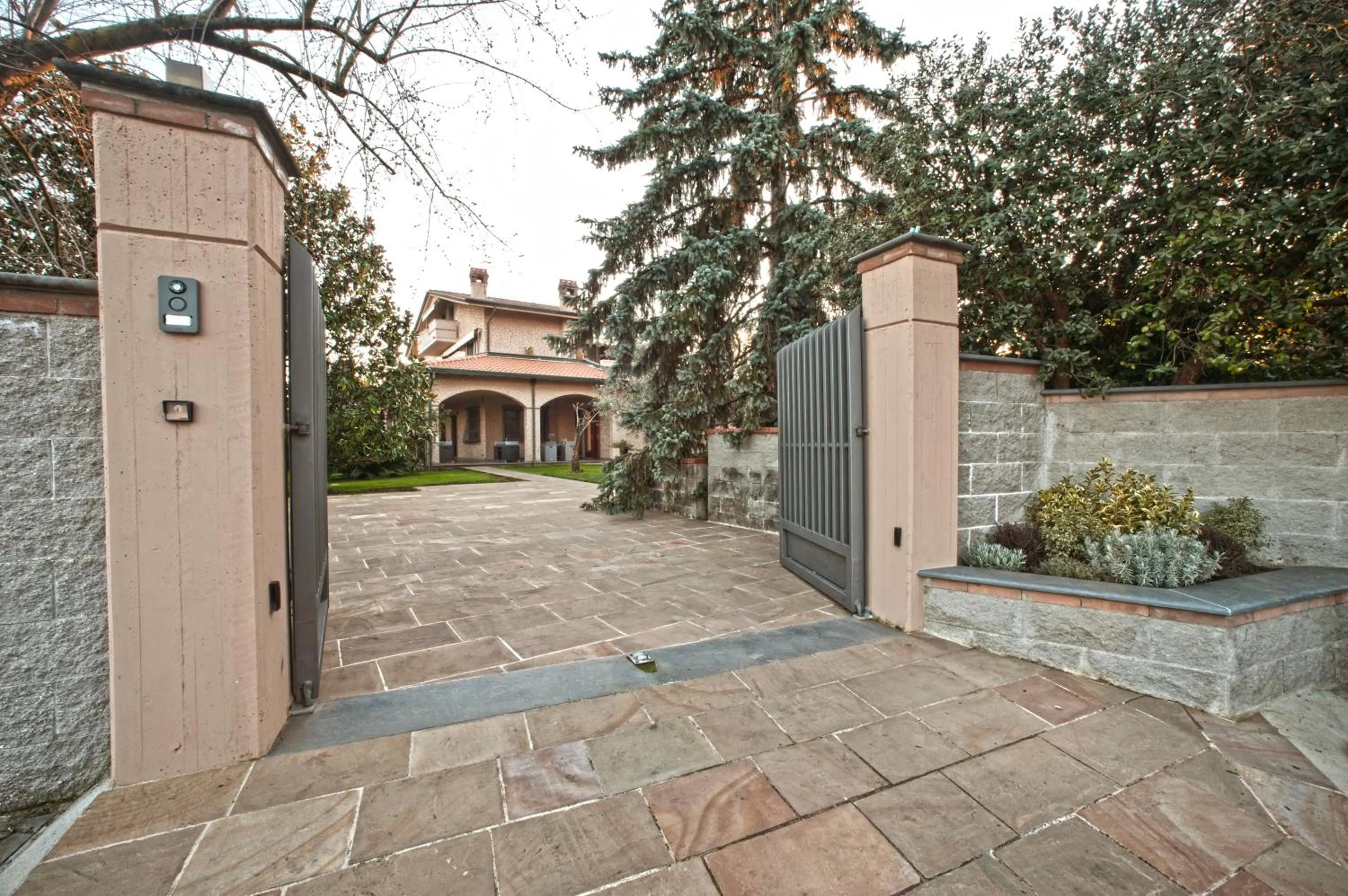 Property building in B&BLaTosca