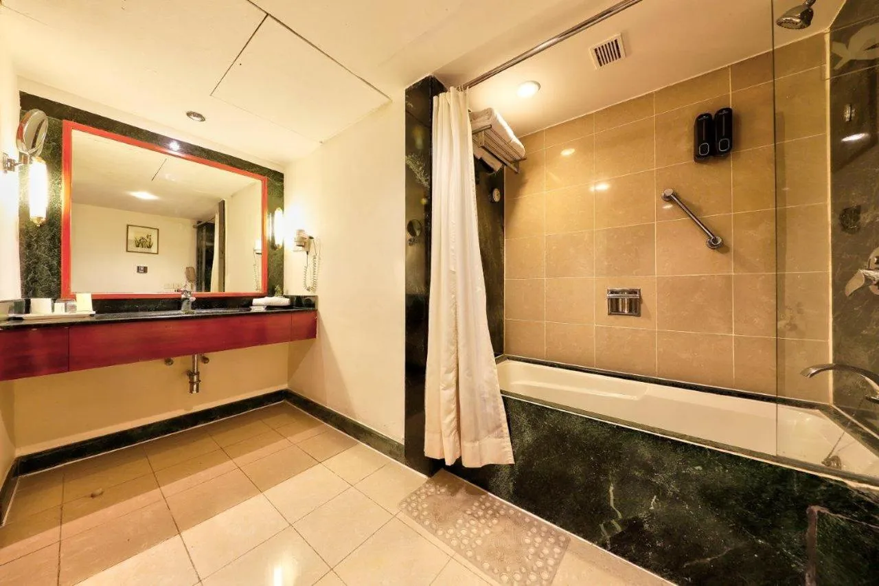 Bath in The Central Park