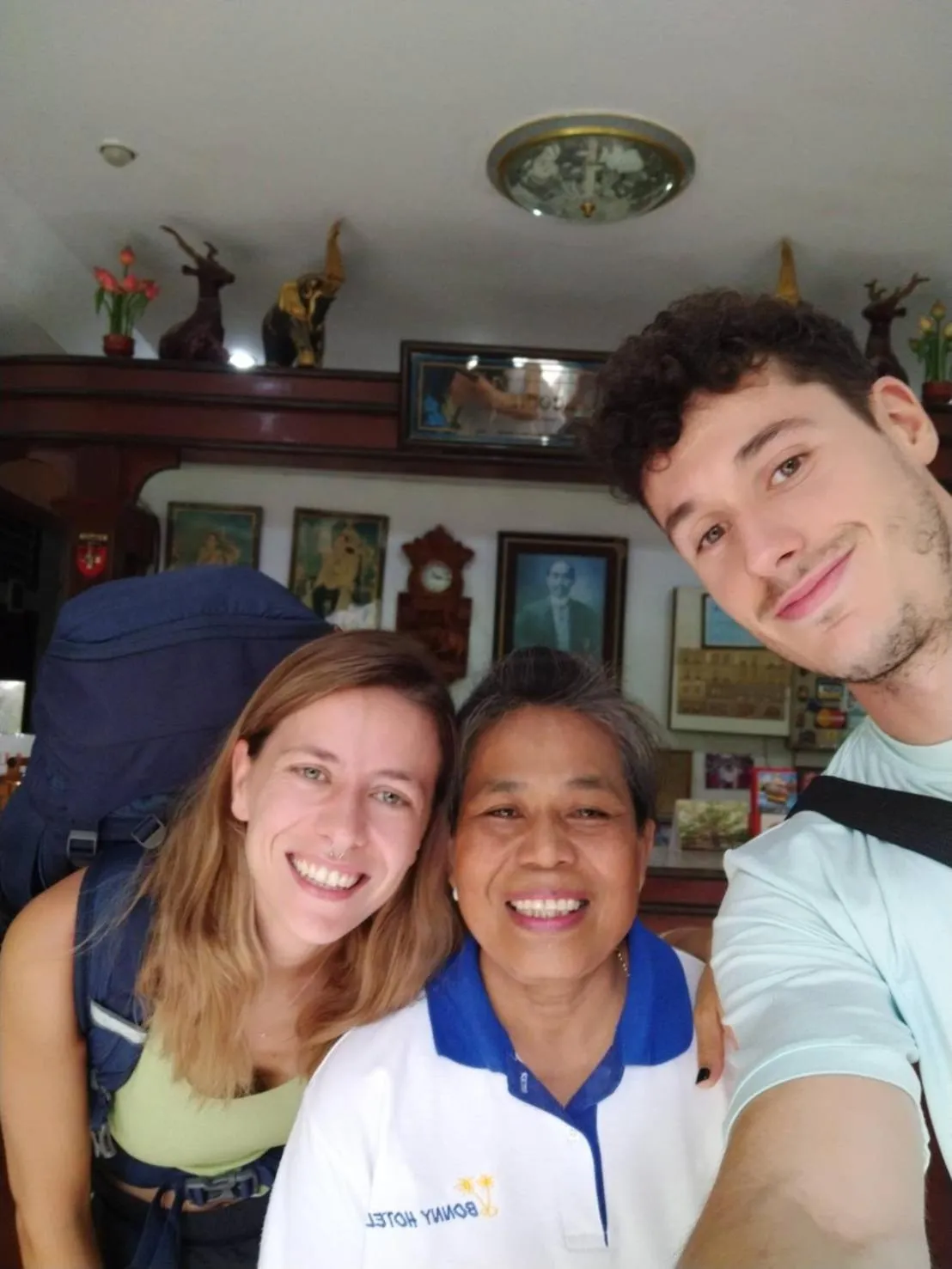 Bonny Hotel 4 Floors No Elevator