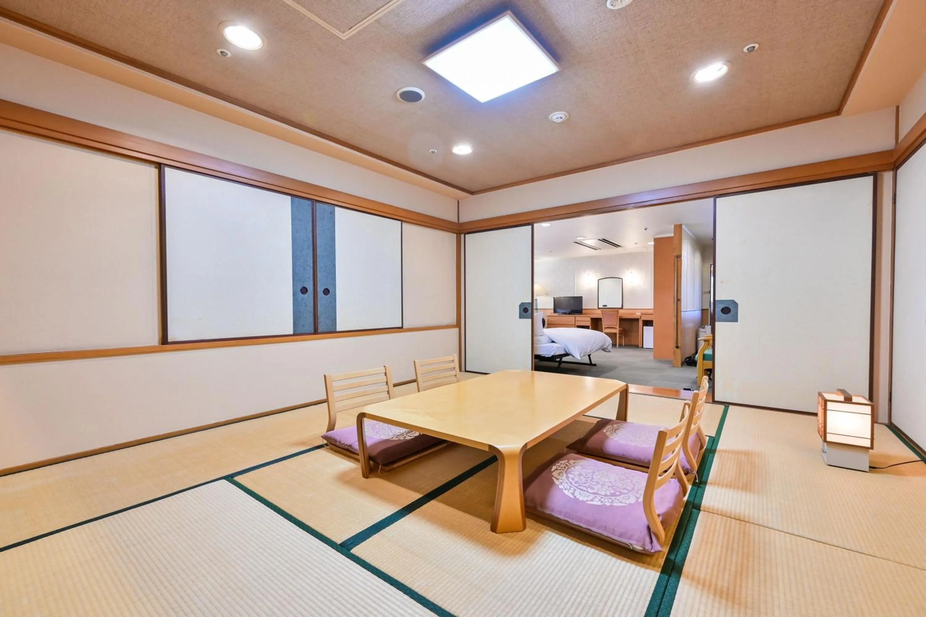 Photo of the whole room in Central Hotel Sasebo