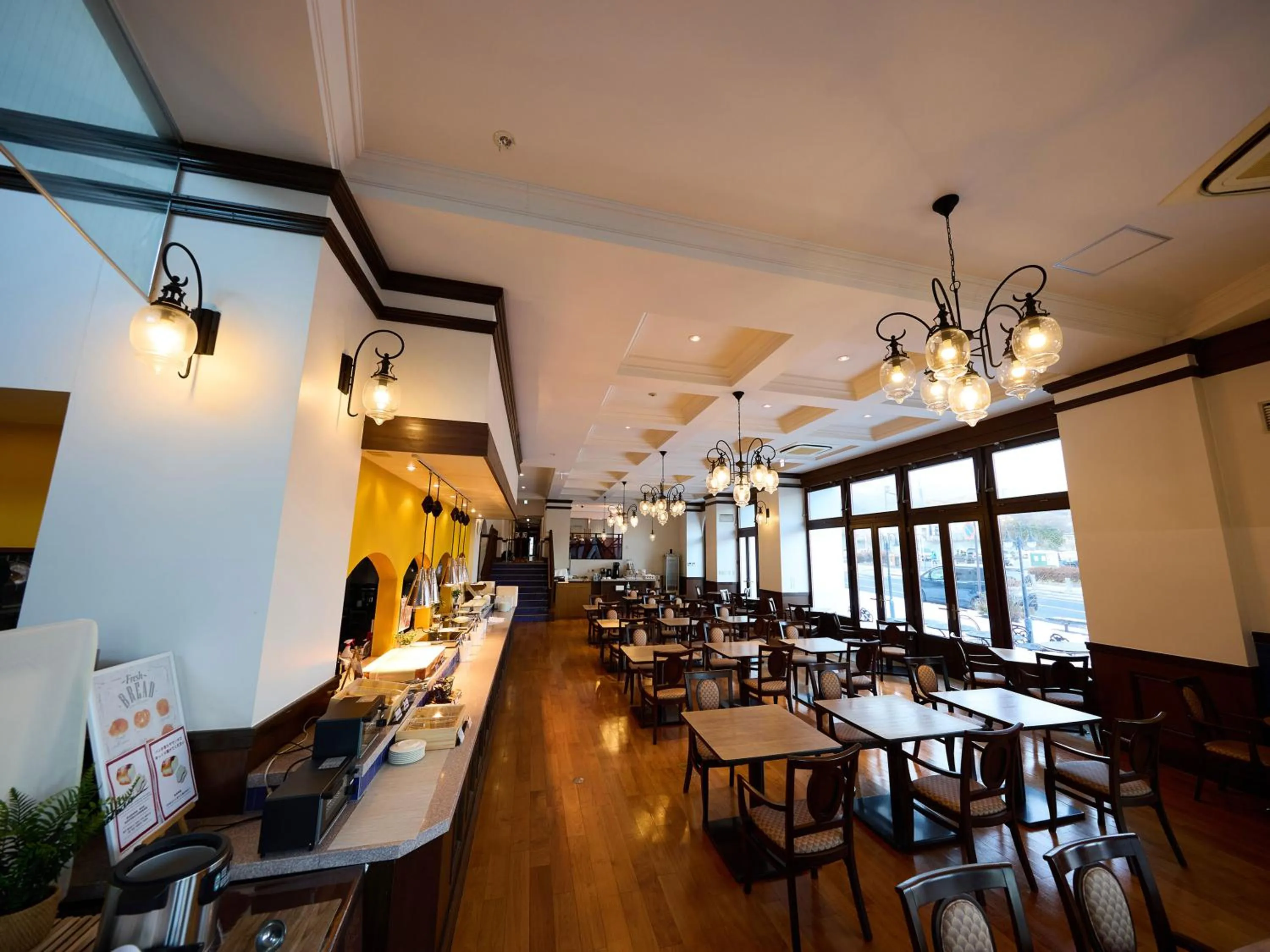 Restaurant/places to eat in Nikko Station Hotel Classic