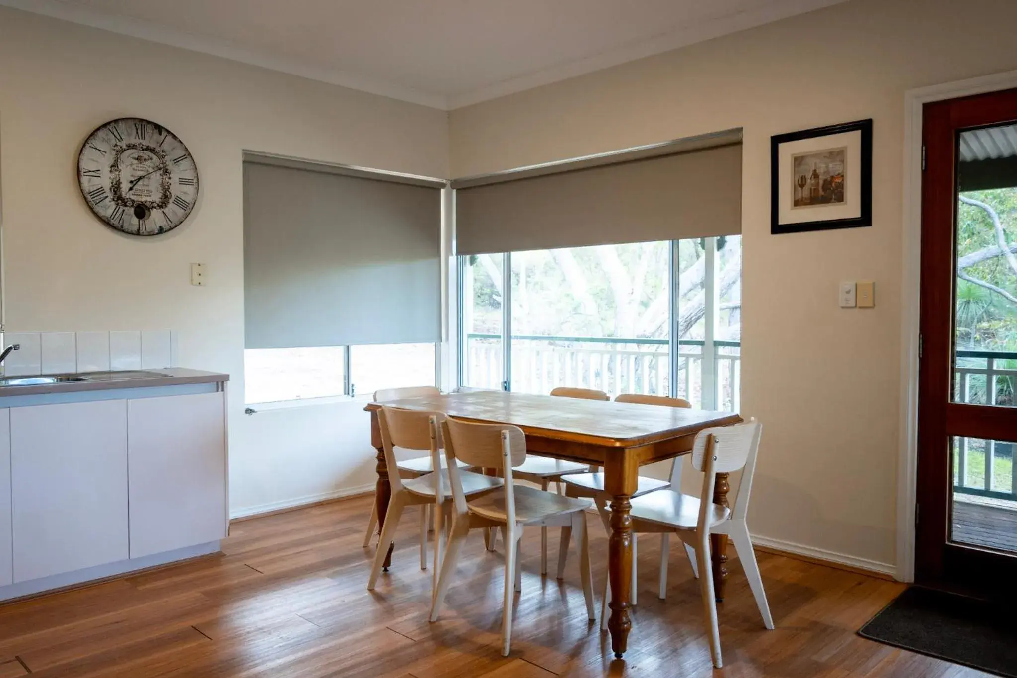 Three-Bedroom Chalet in Yallingup Forest Resort Three-Bedroom Chalet in Yallingup Forest Resort