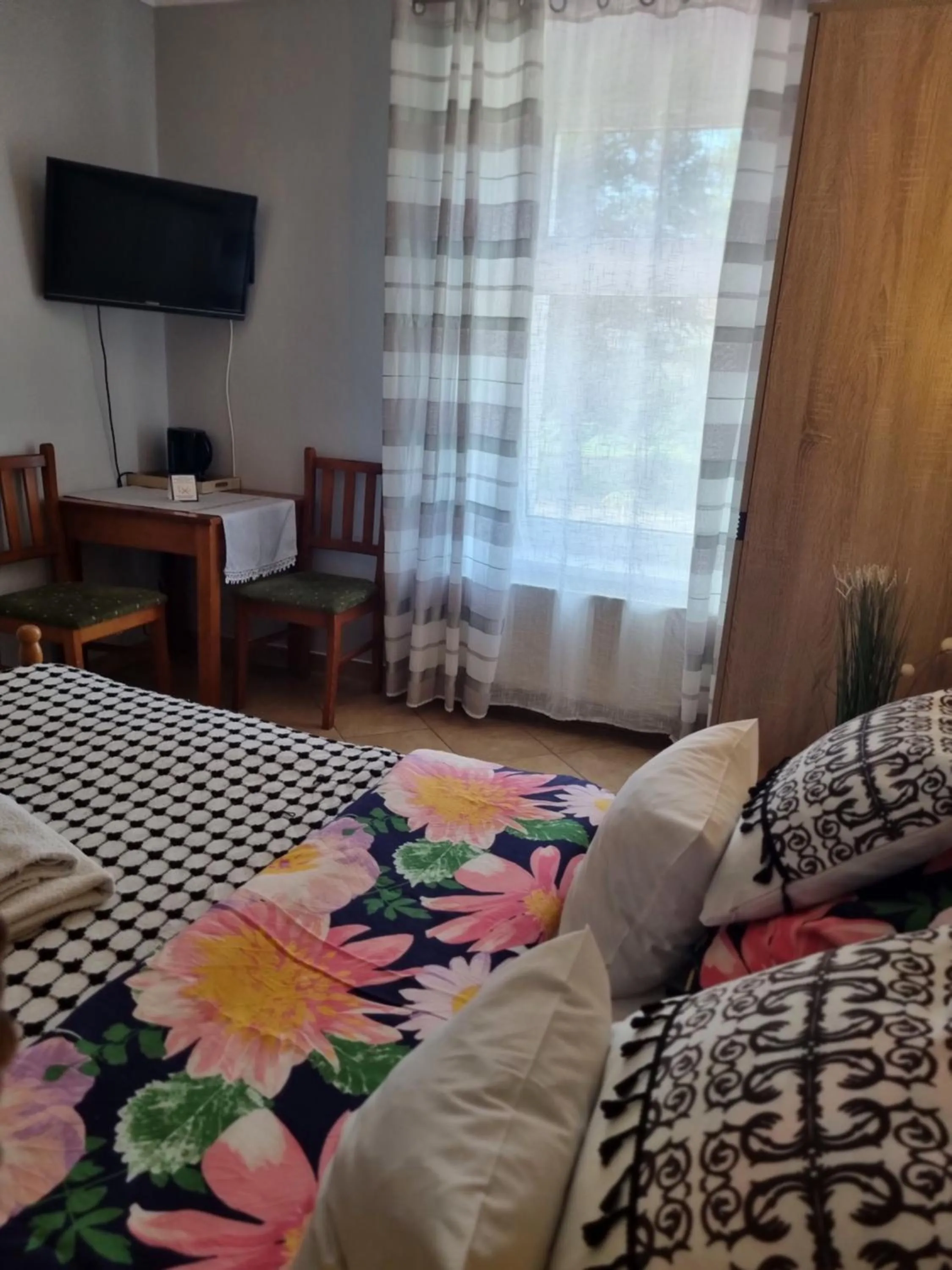 Bed in HOTEL "ZAUŁEK" Spółka Cywilna Zbigniew Świderski, Elżbieta Świderska