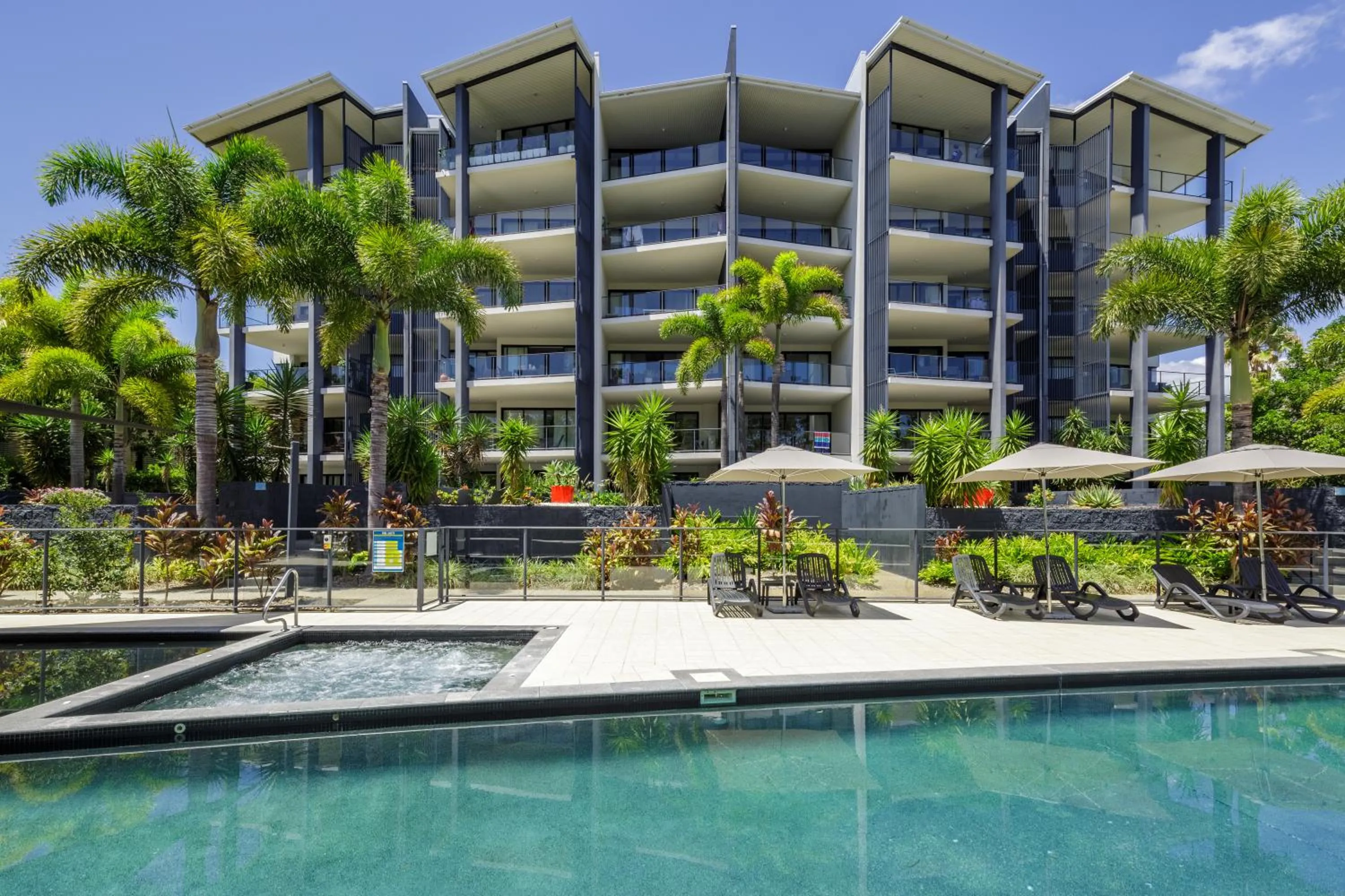 Garden in The Bay Apartments