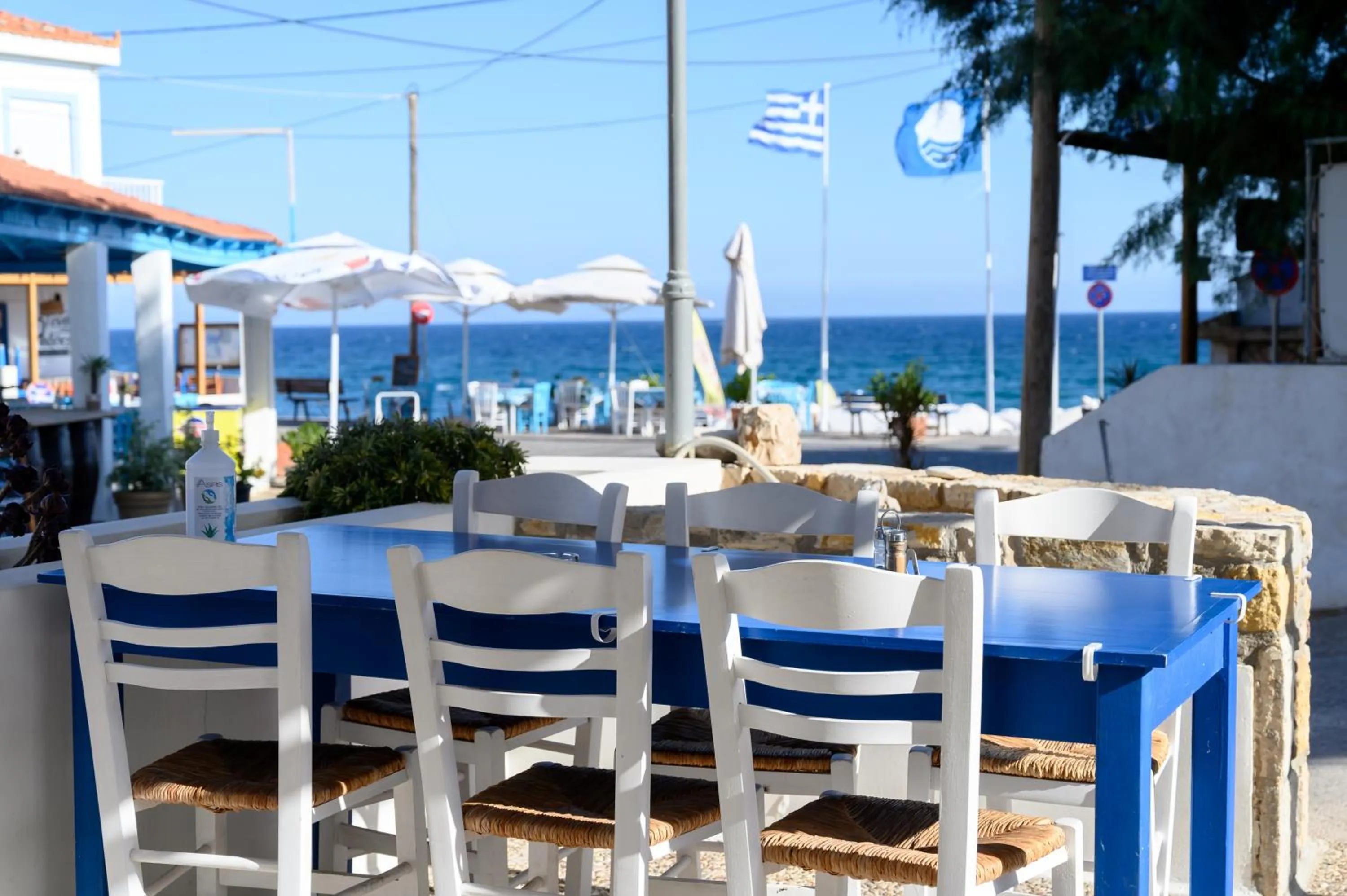 Restaurant/places to eat in Esperides Hotel