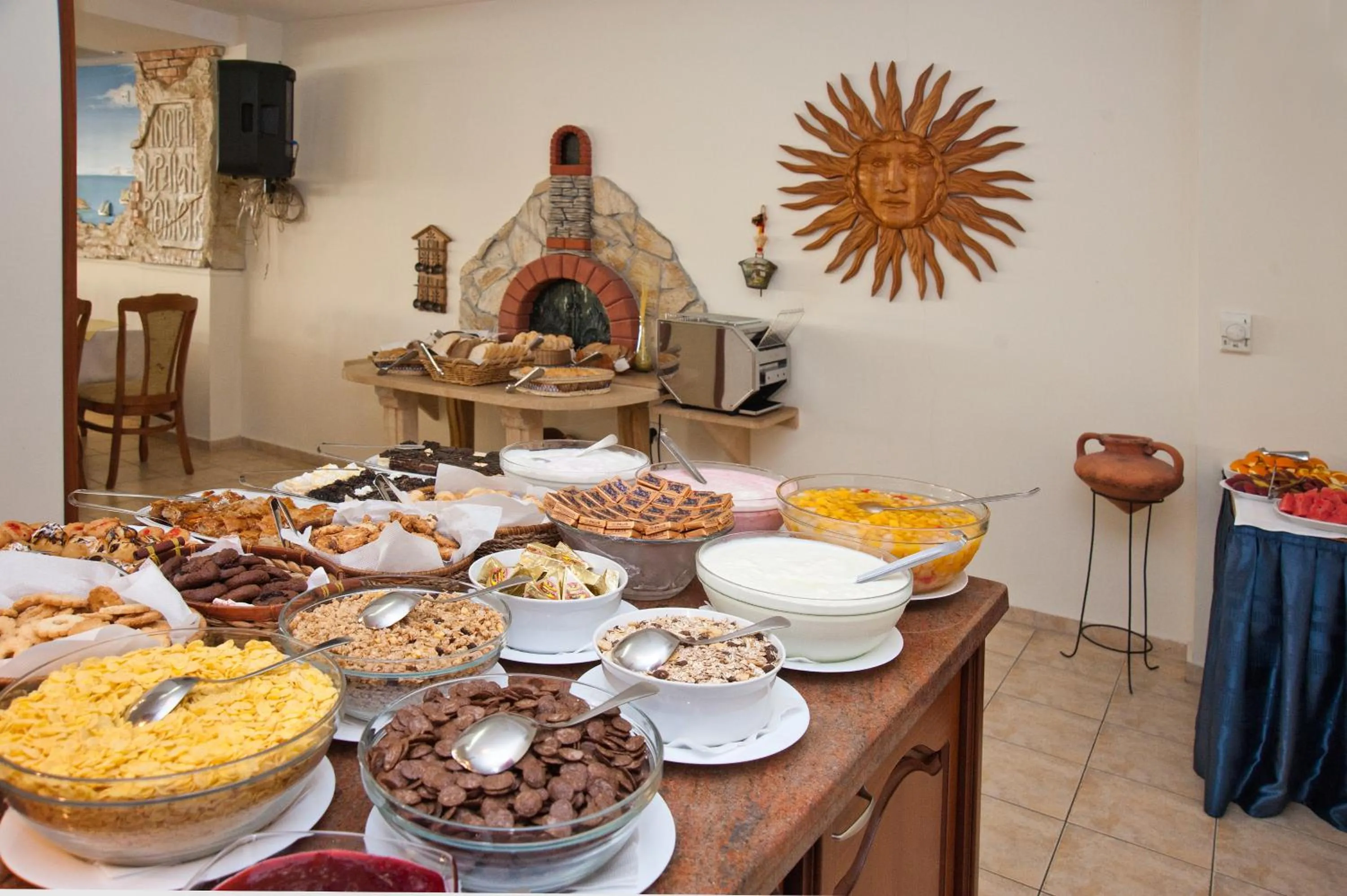 Breakfast in Hotel Villa List