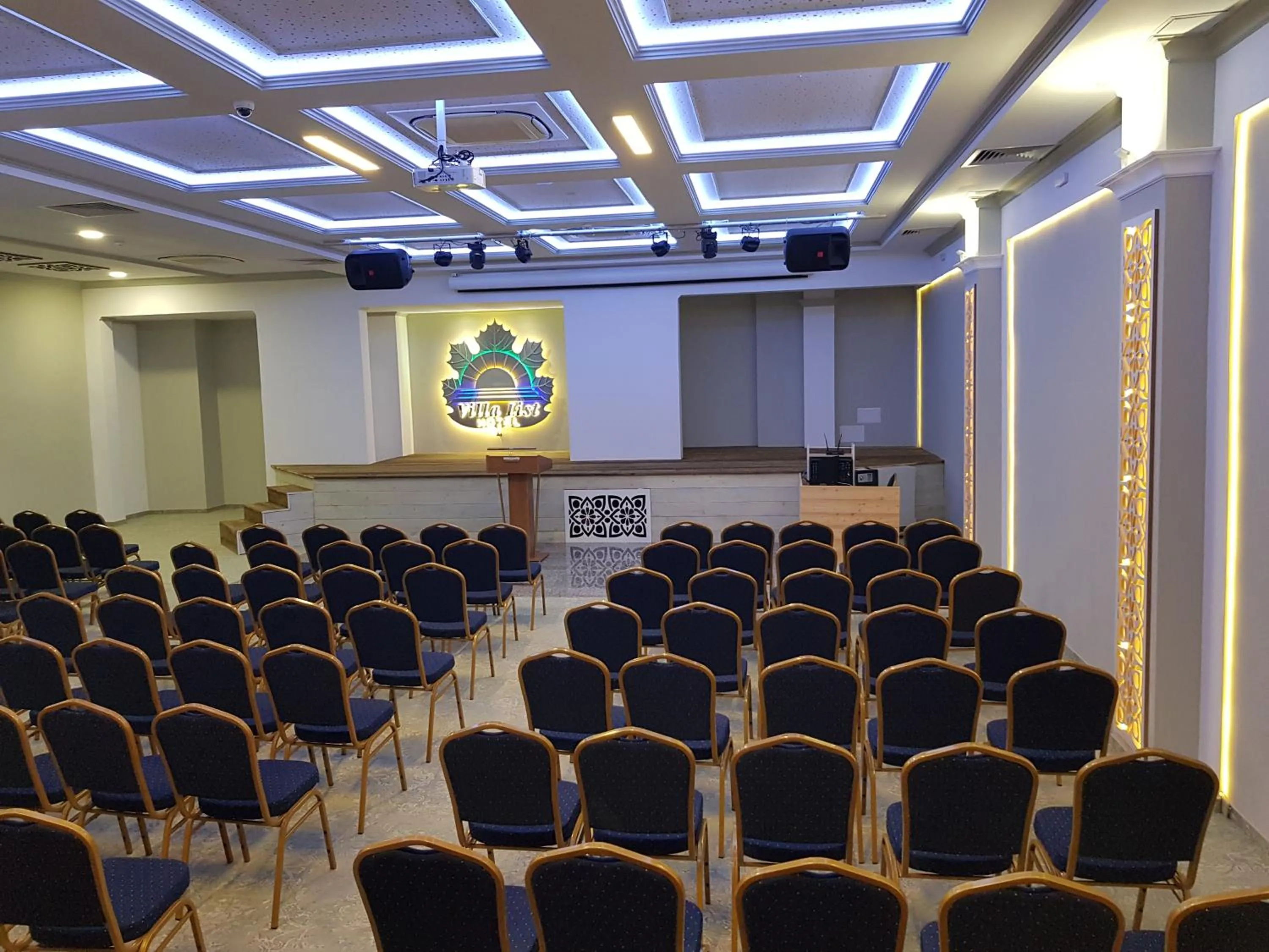 Meeting/conference room in Hotel Villa List