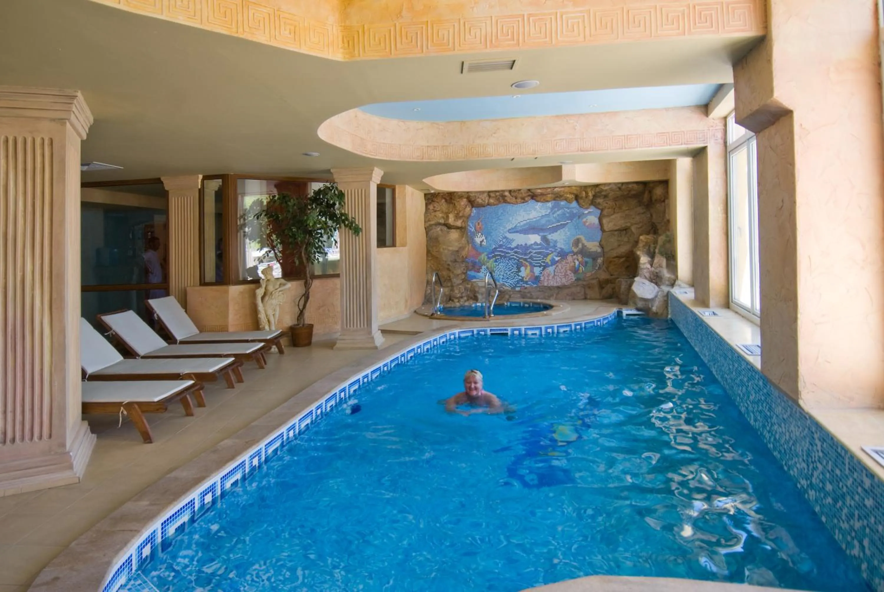 Hot Tub in Hotel Villa List