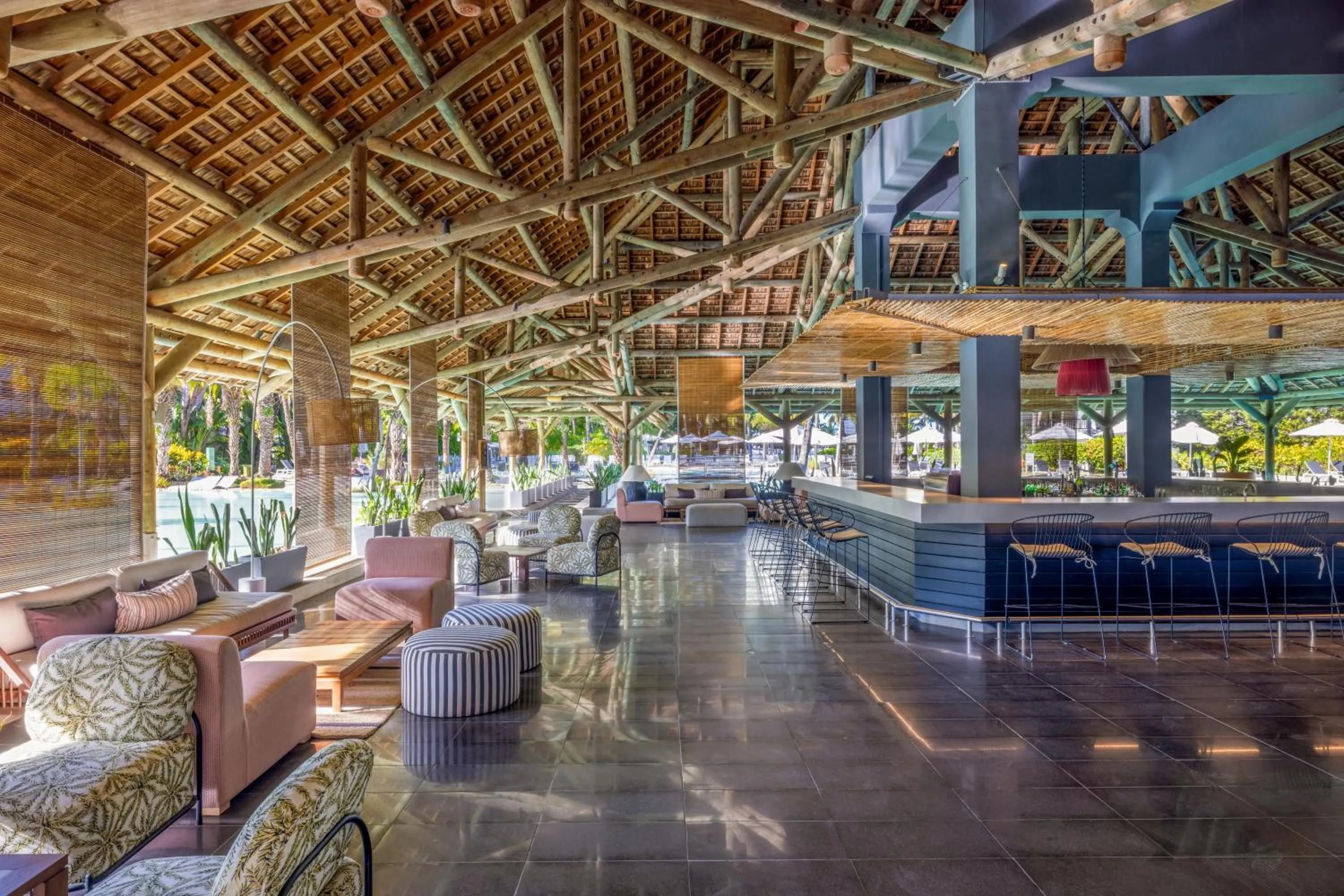 Lounge or bar in The Ravenala Attitude