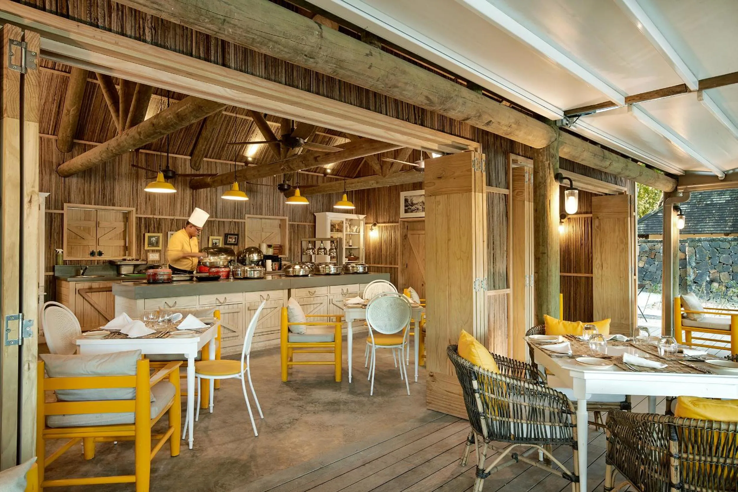 Restaurant/places to eat in The Ravenala Attitude