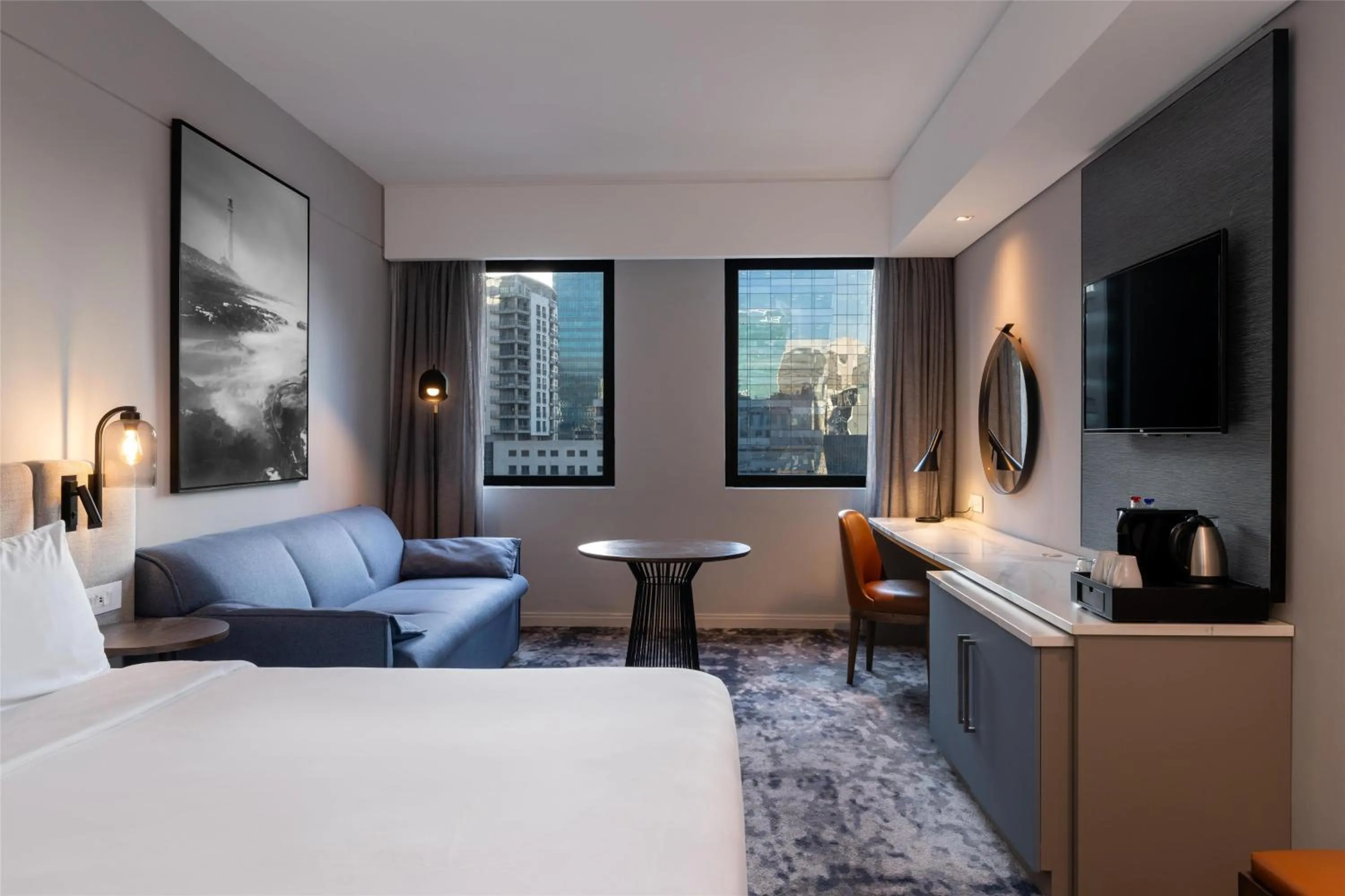 Photo of the whole room, Bed in Radisson Hotel Cape Town Foreshore