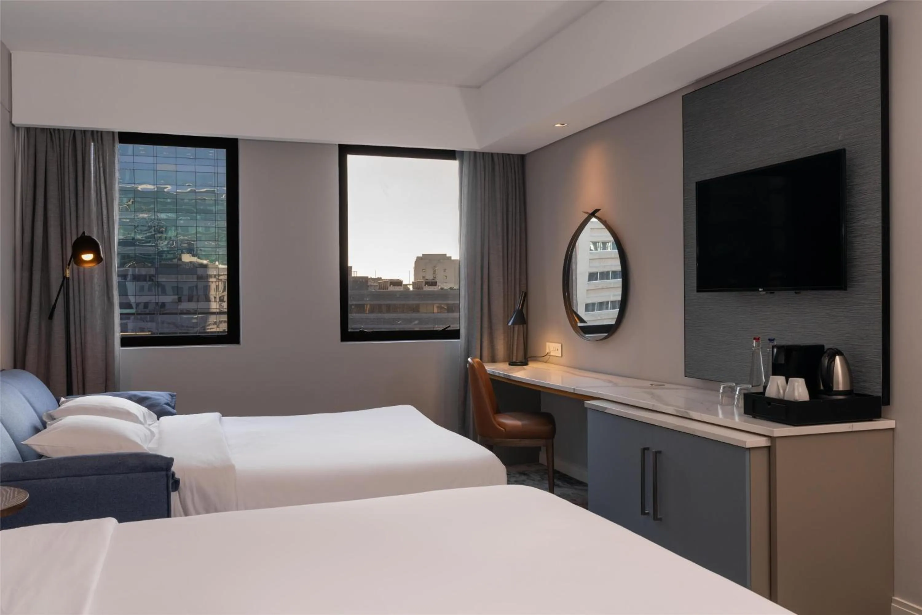 Photo of the whole room, Bed in Radisson Hotel Cape Town Foreshore