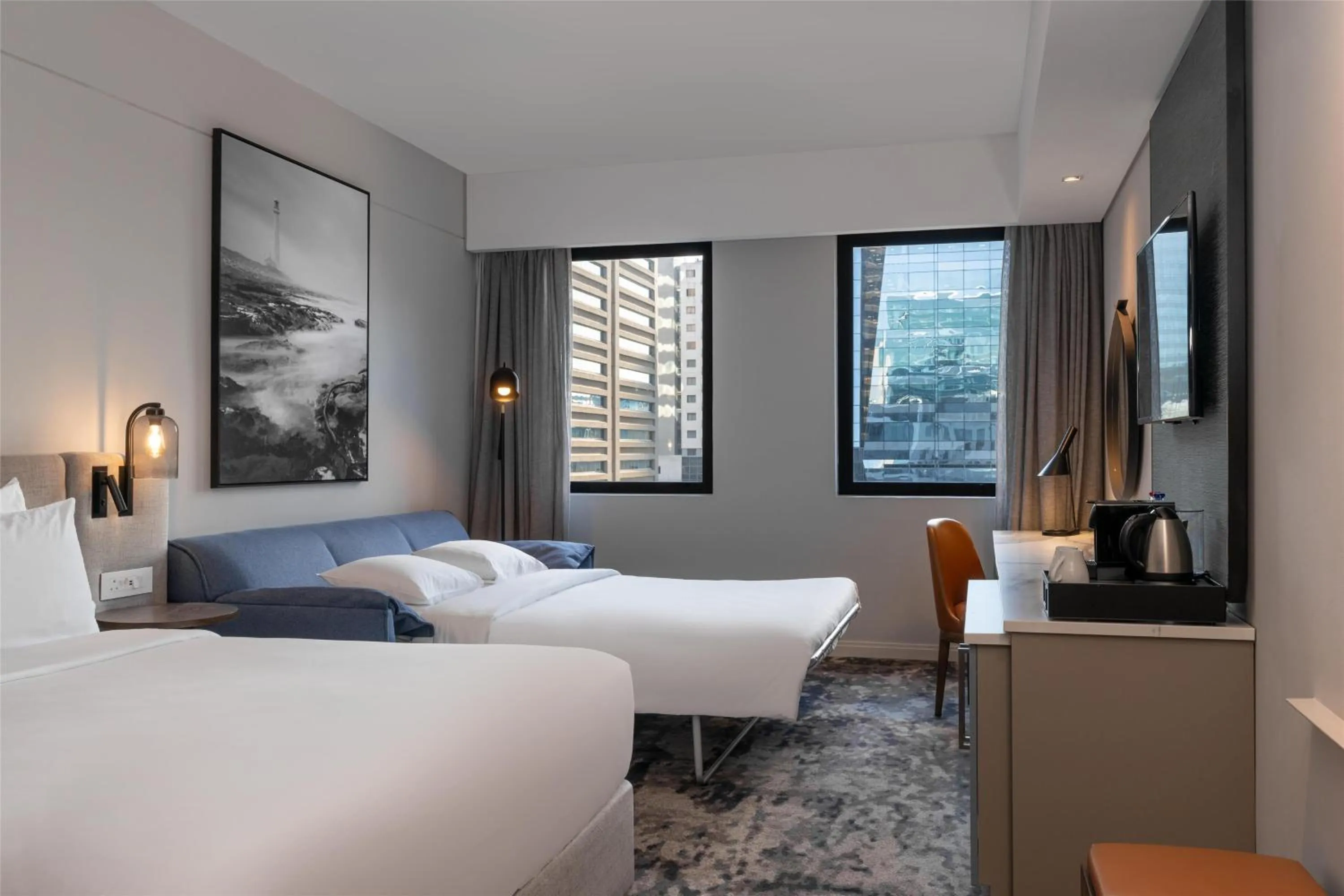 Photo of the whole room, Bed in Radisson Hotel Cape Town Foreshore