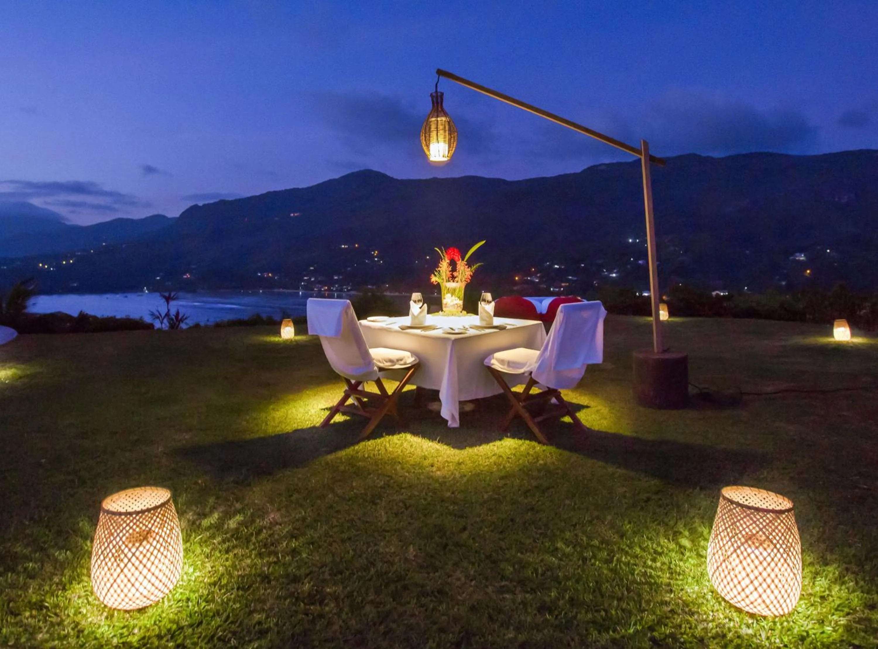Natural landscape in Anantara Maia Seychelles Villas