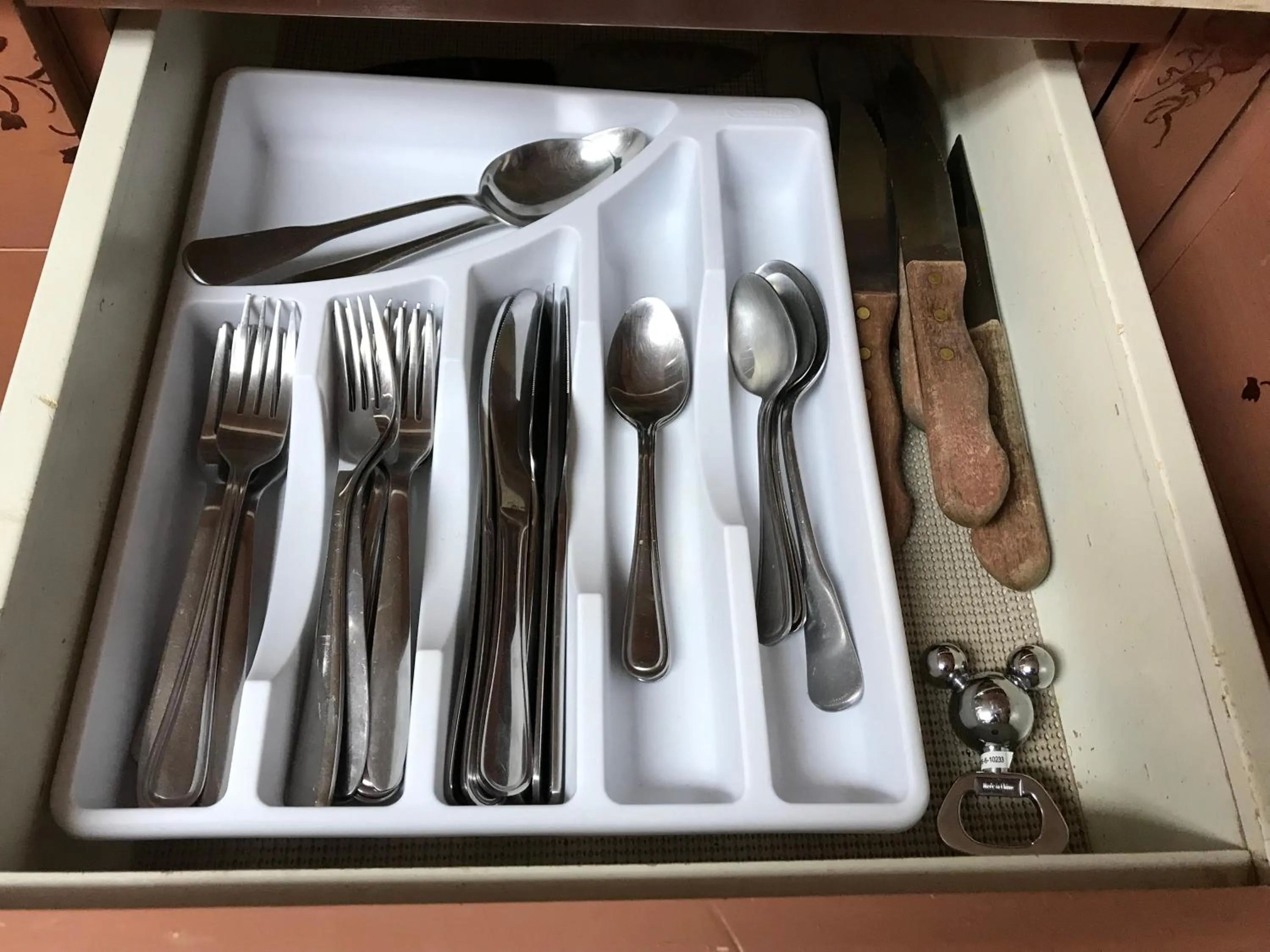 Kitchen or kitchenette in Gonzales Cozy Little Bear Cabin