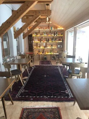 Restaurant/places to eat in Hotel Walser