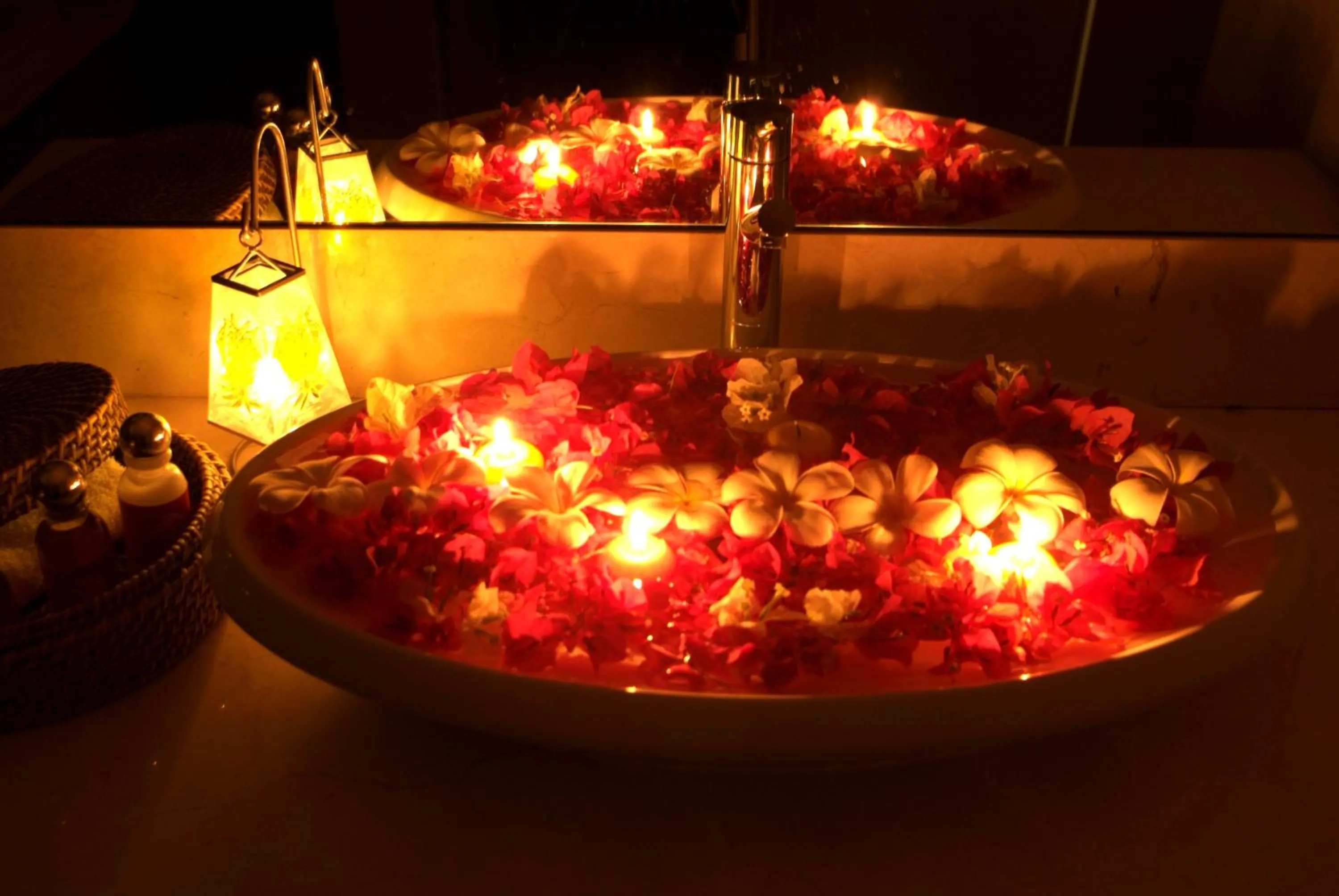 Decorative detail in Ocean Beauty