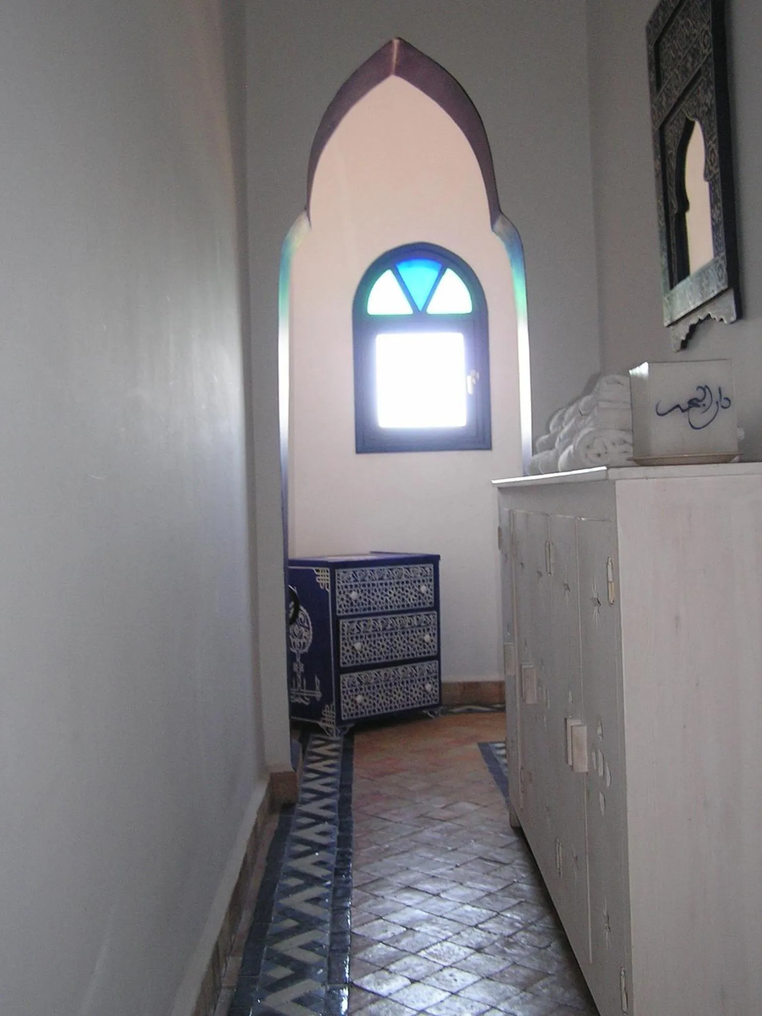 Decorative detail in Dar Al Bahar