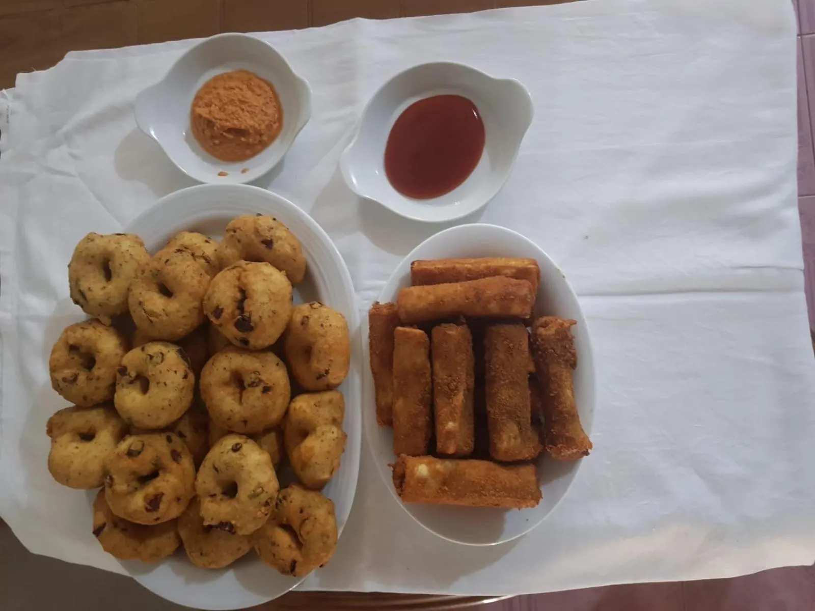 Restaurant/places to eat in Thisha Hotel & Restaurant