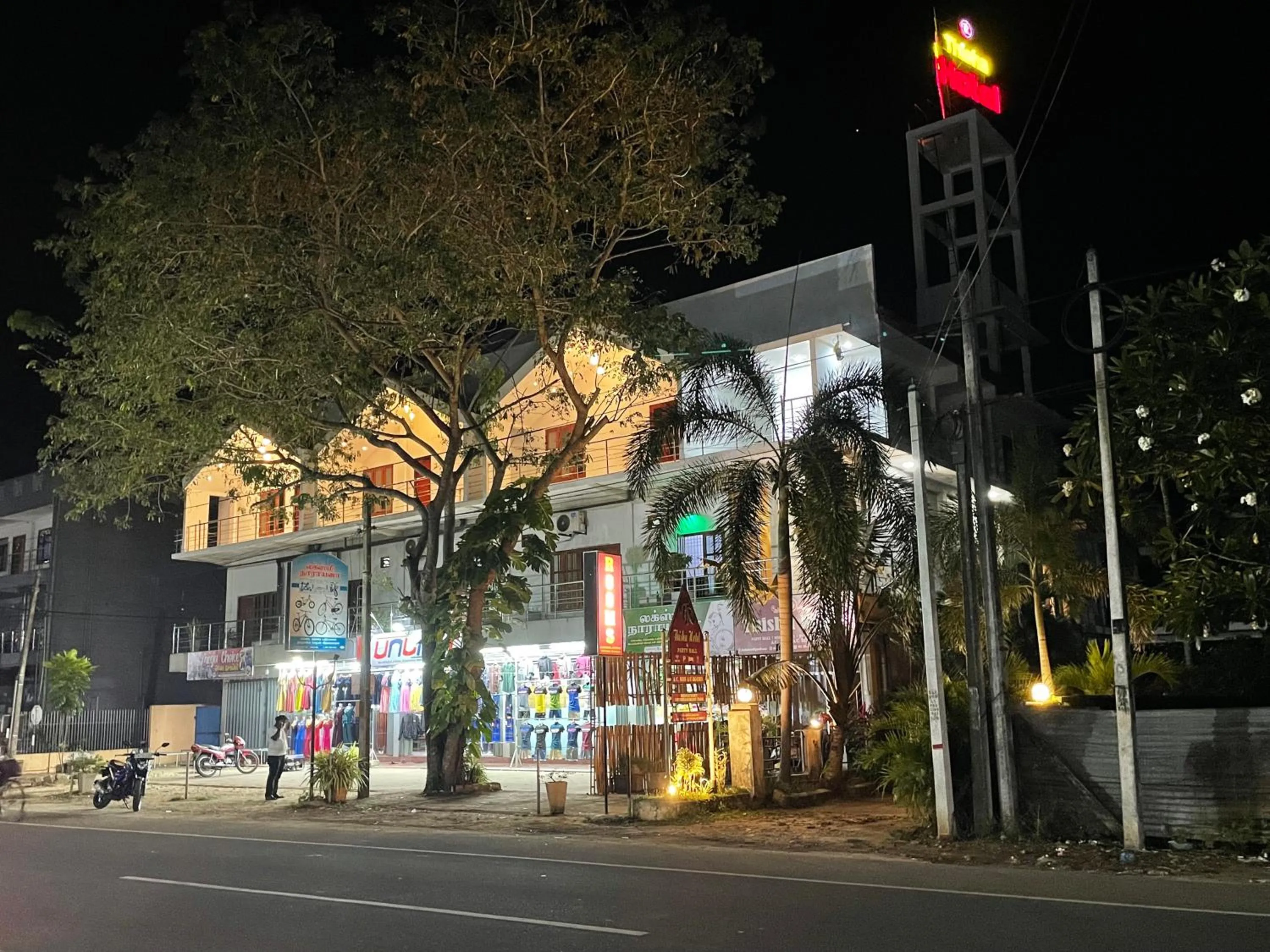 Property building in Thisha Hotel & Restaurant