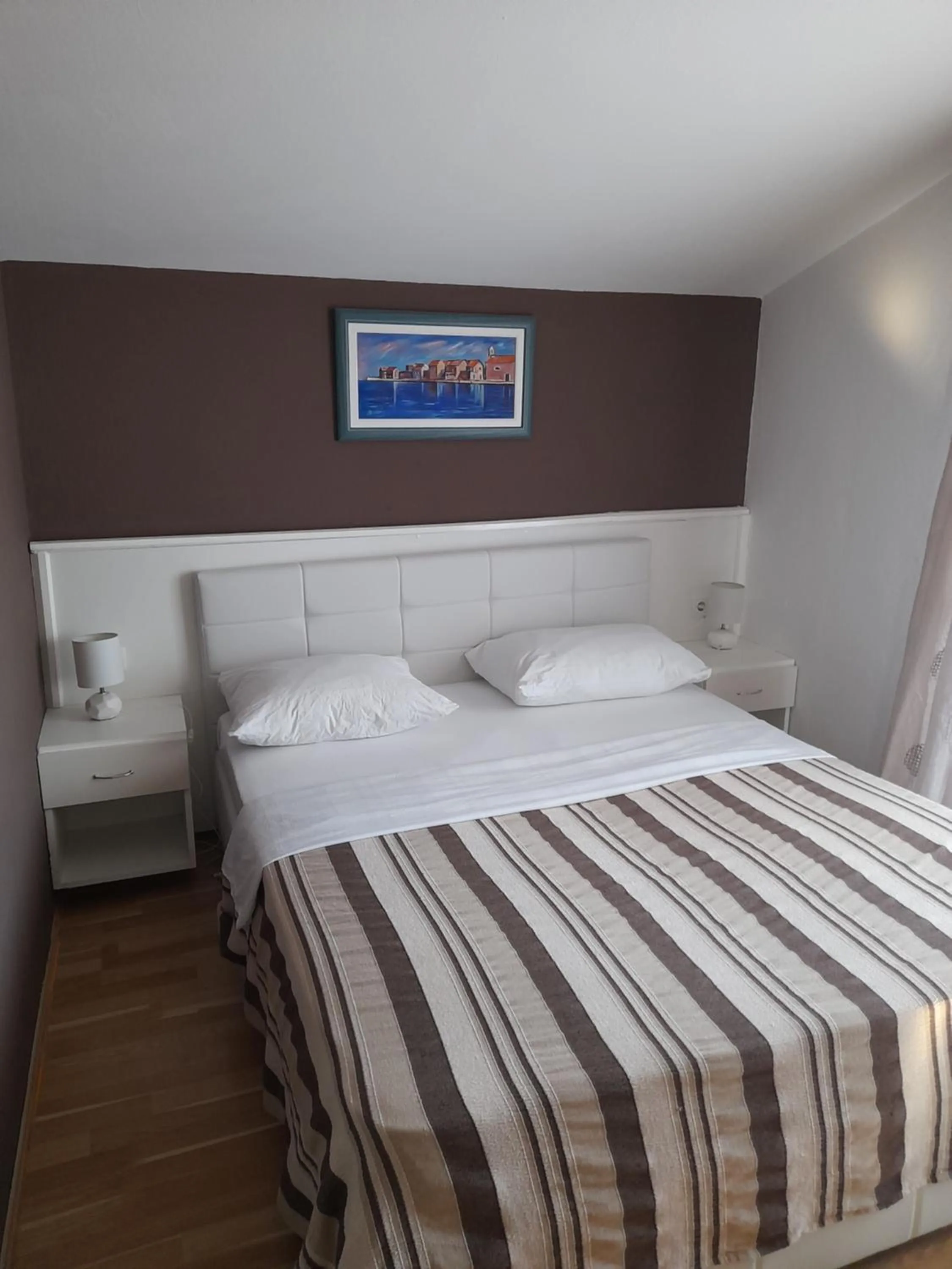 Bed in Apartments Mira