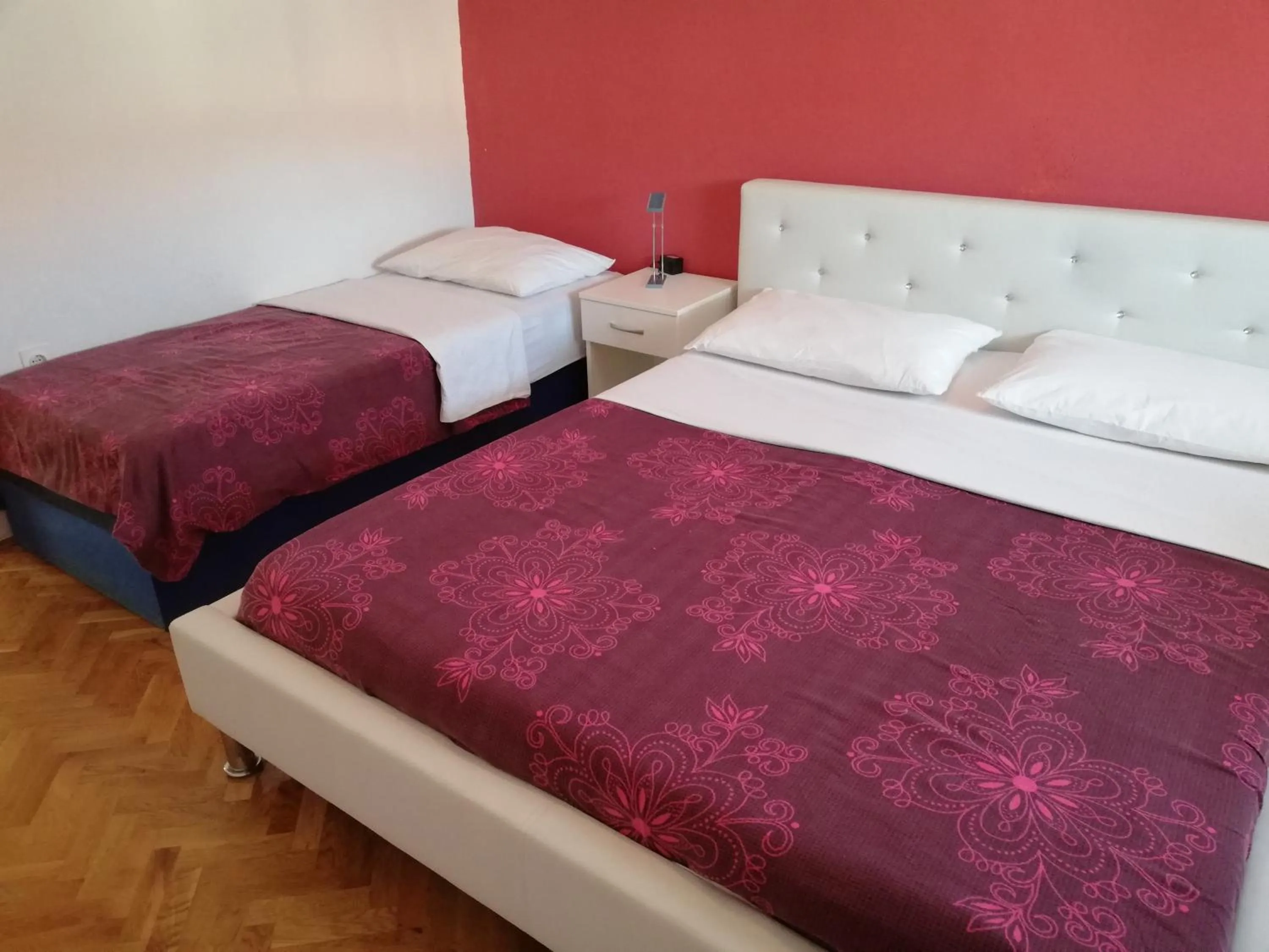 Bed in Apartments Mira