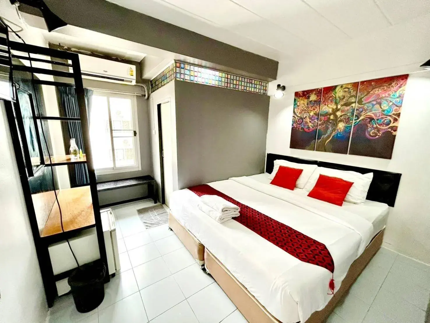 Standard Double or Twin Room in Happio Near Chabad House Standard Double or Twin Room in Happio Near Chabad House