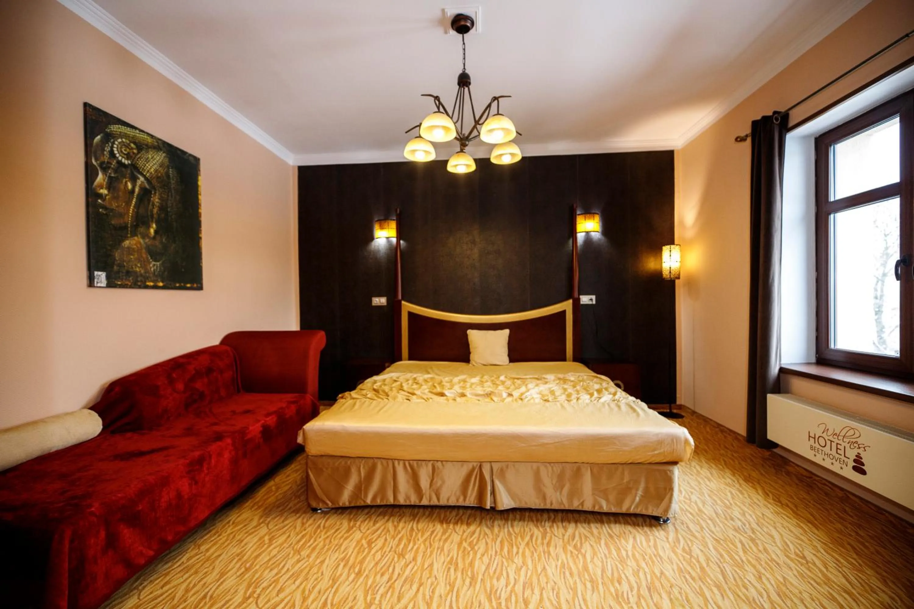 Seating area, Bed in Wellness Hotel Beethoven