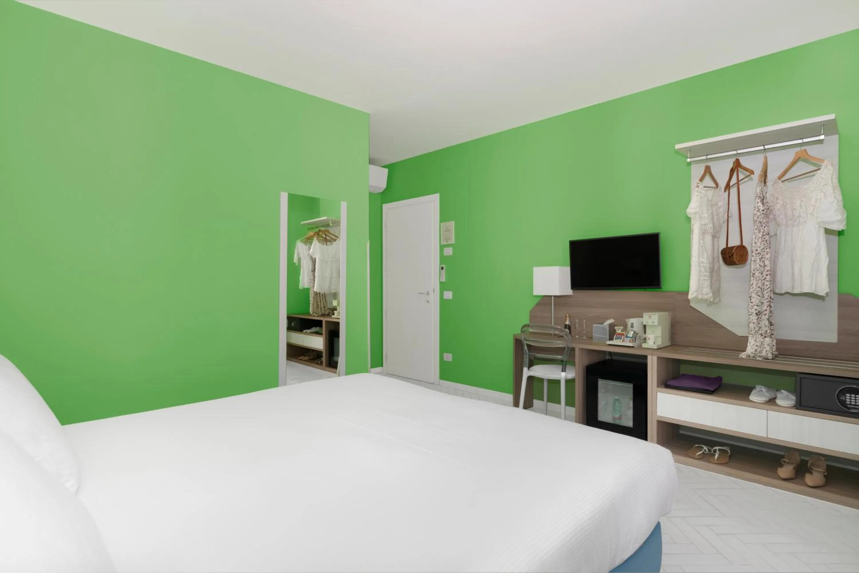 TV and multimedia, Bed in Palazzo Tasso