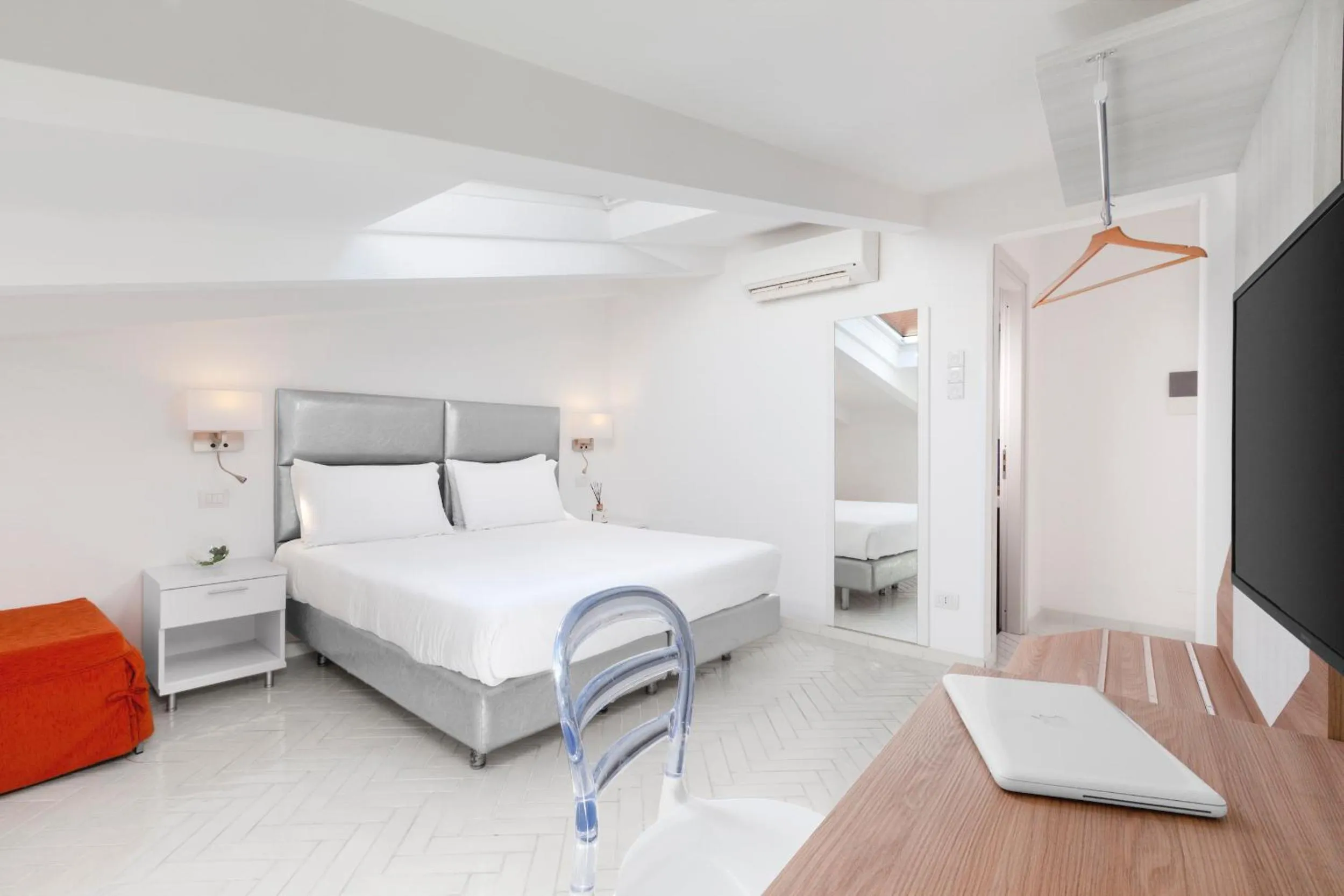 Bed in Palazzo Tasso