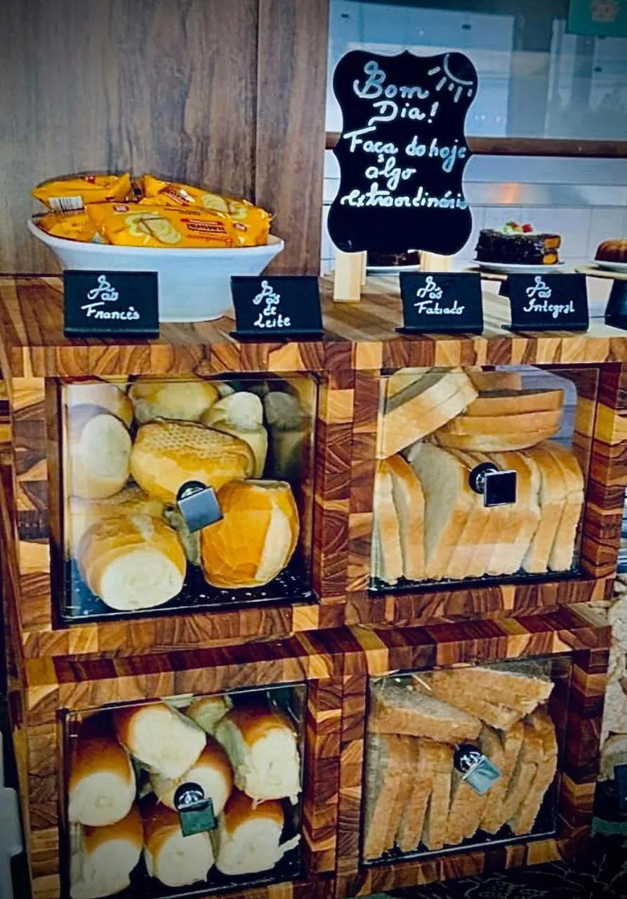 Restaurant/places to eat in Hotel 10 Curitiba