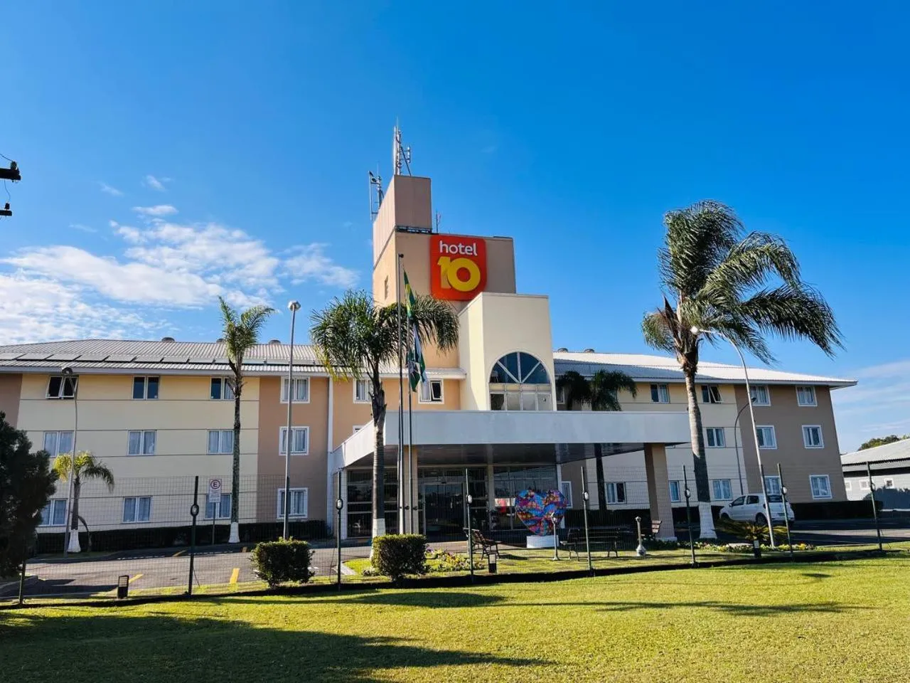 Property building in Hotel 10 Curitiba