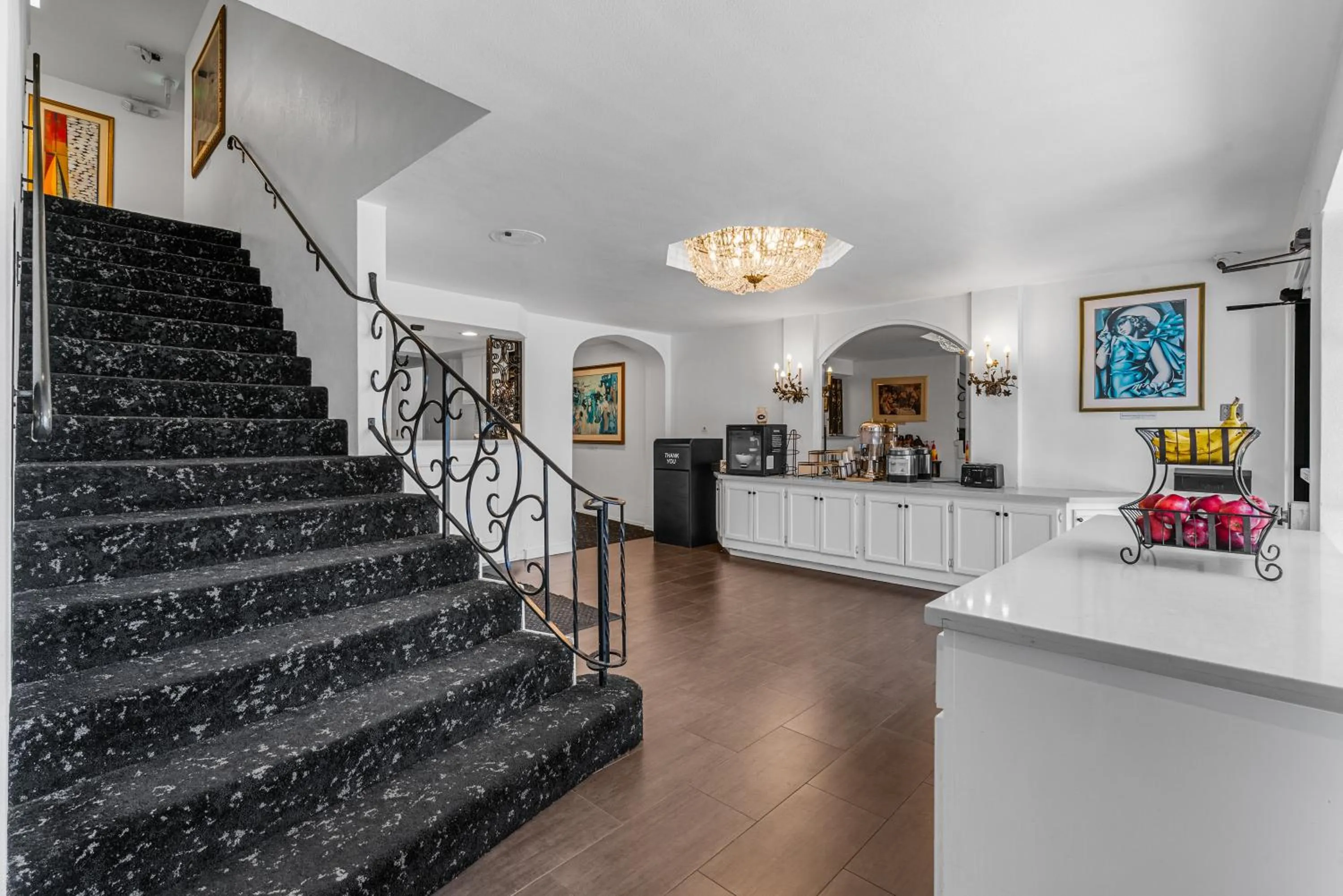 Breakfast in Masterpiece Hotel