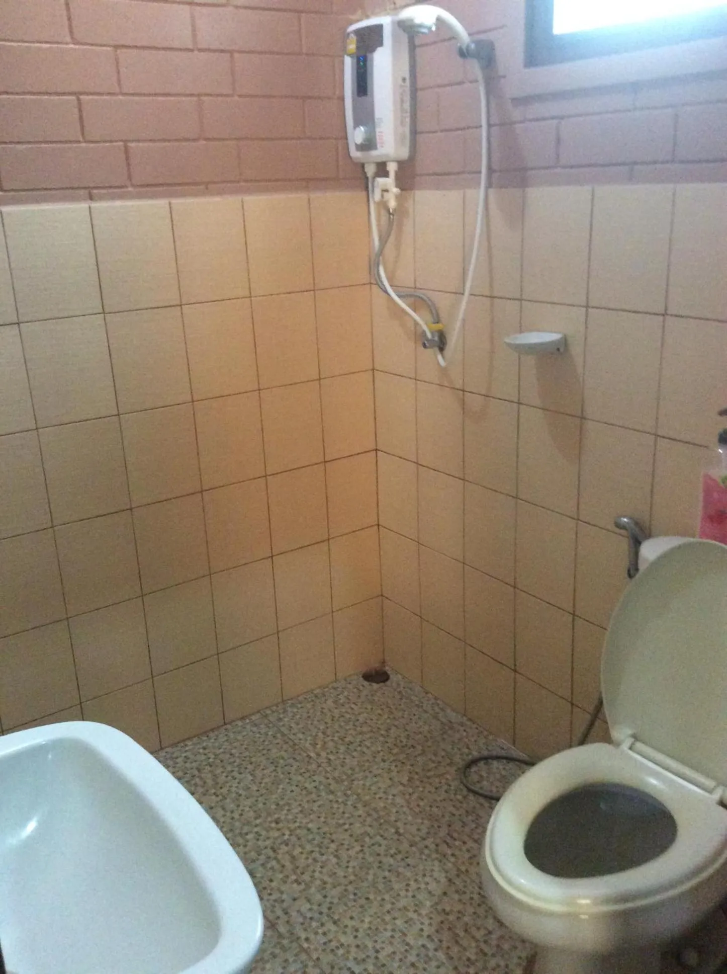 Bathroom in GongKaew HuenKum Hotel