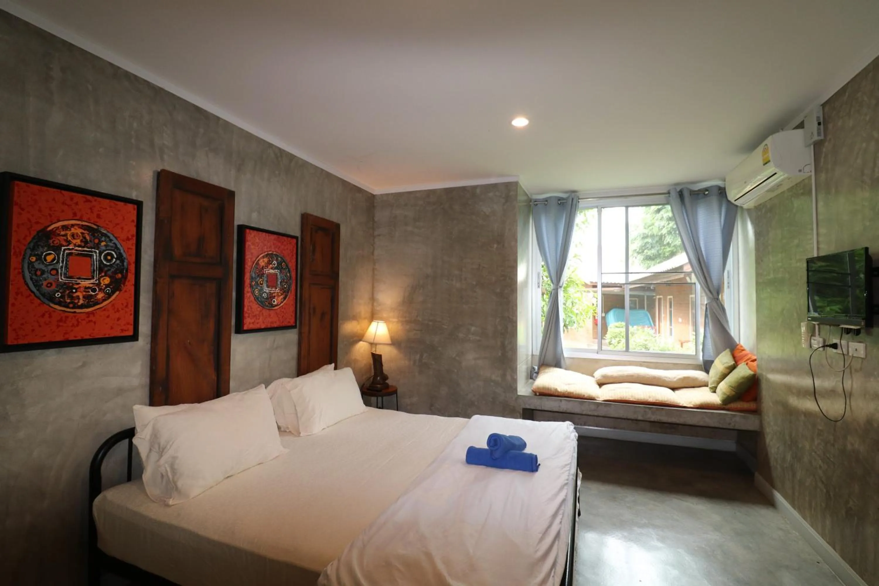 Bedroom in GongKaew HuenKum Hotel