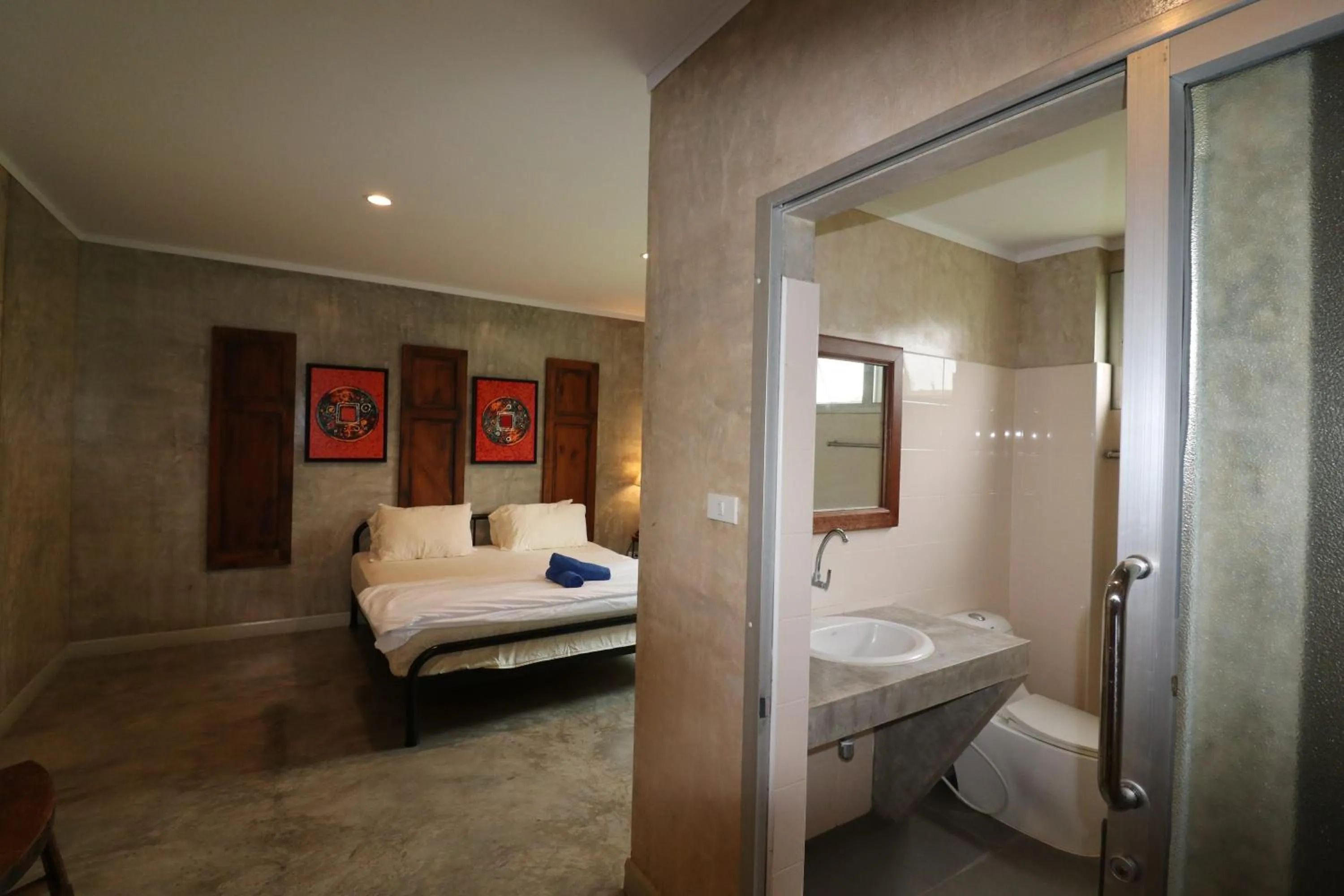 Bathroom in GongKaew HuenKum Hotel