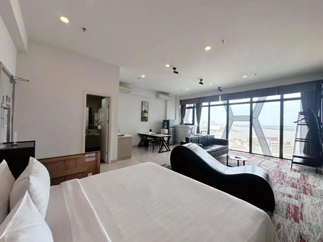 View (from property/room), Bed in The Bridge Club