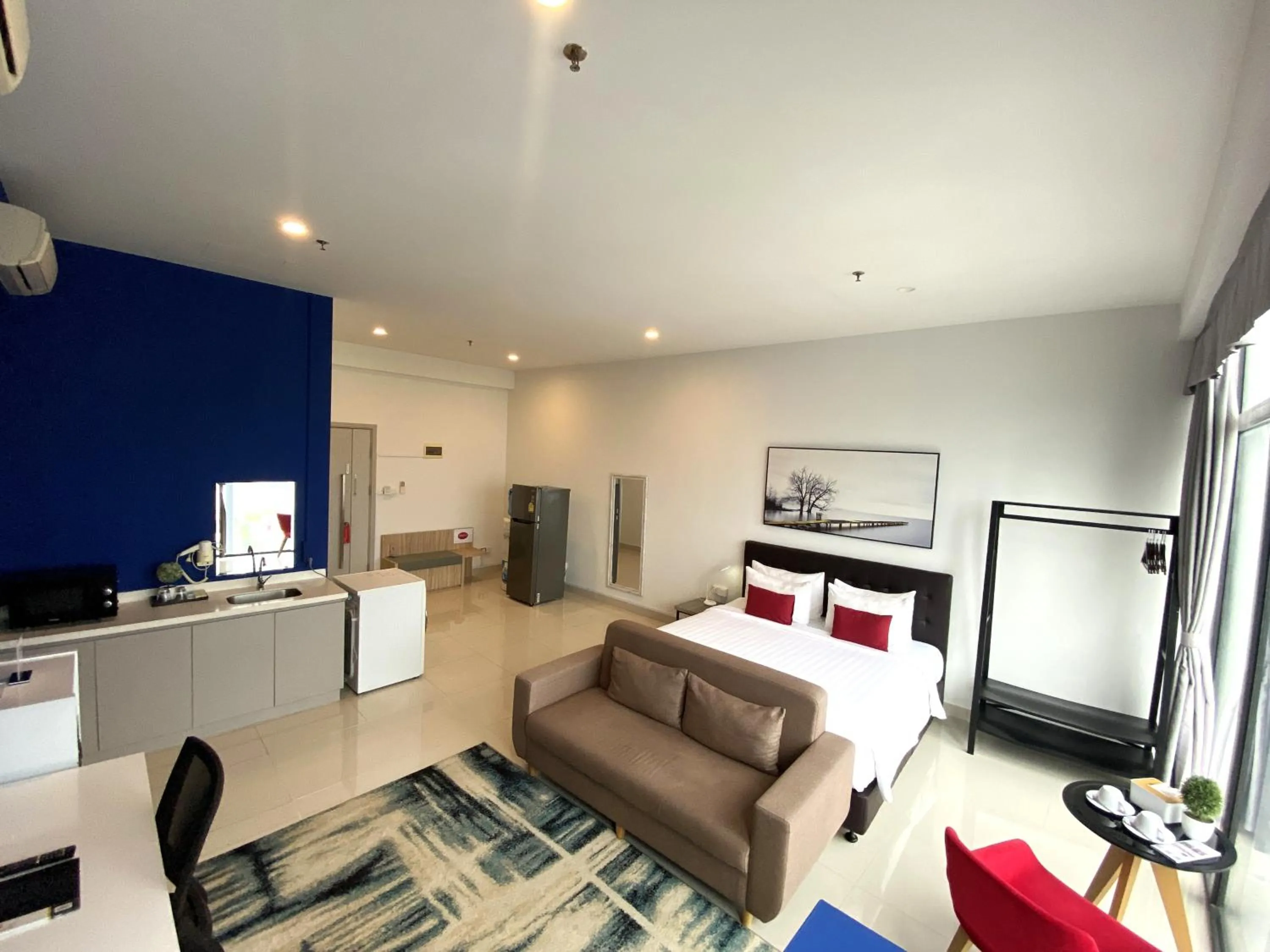 Bed in The Bridge Club