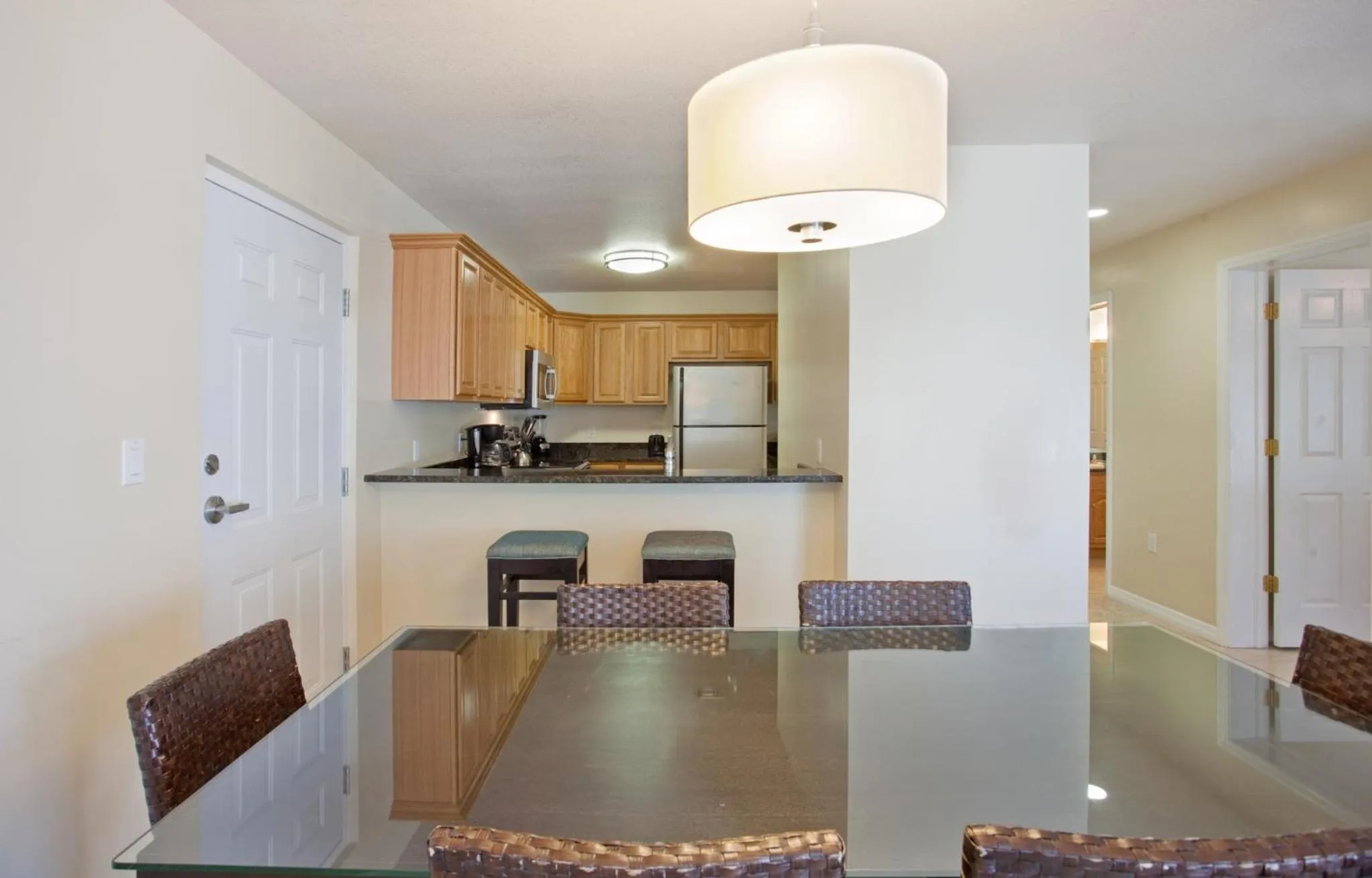 Bedroom in Holiday Inn Resort Grand Cayman by IHG