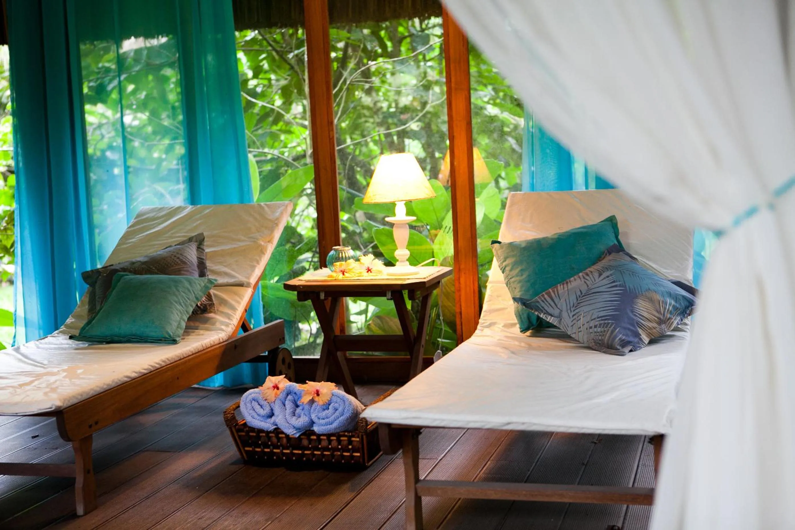 Communal lounge/ TV room, Bed in Mata N'ativa Pousada