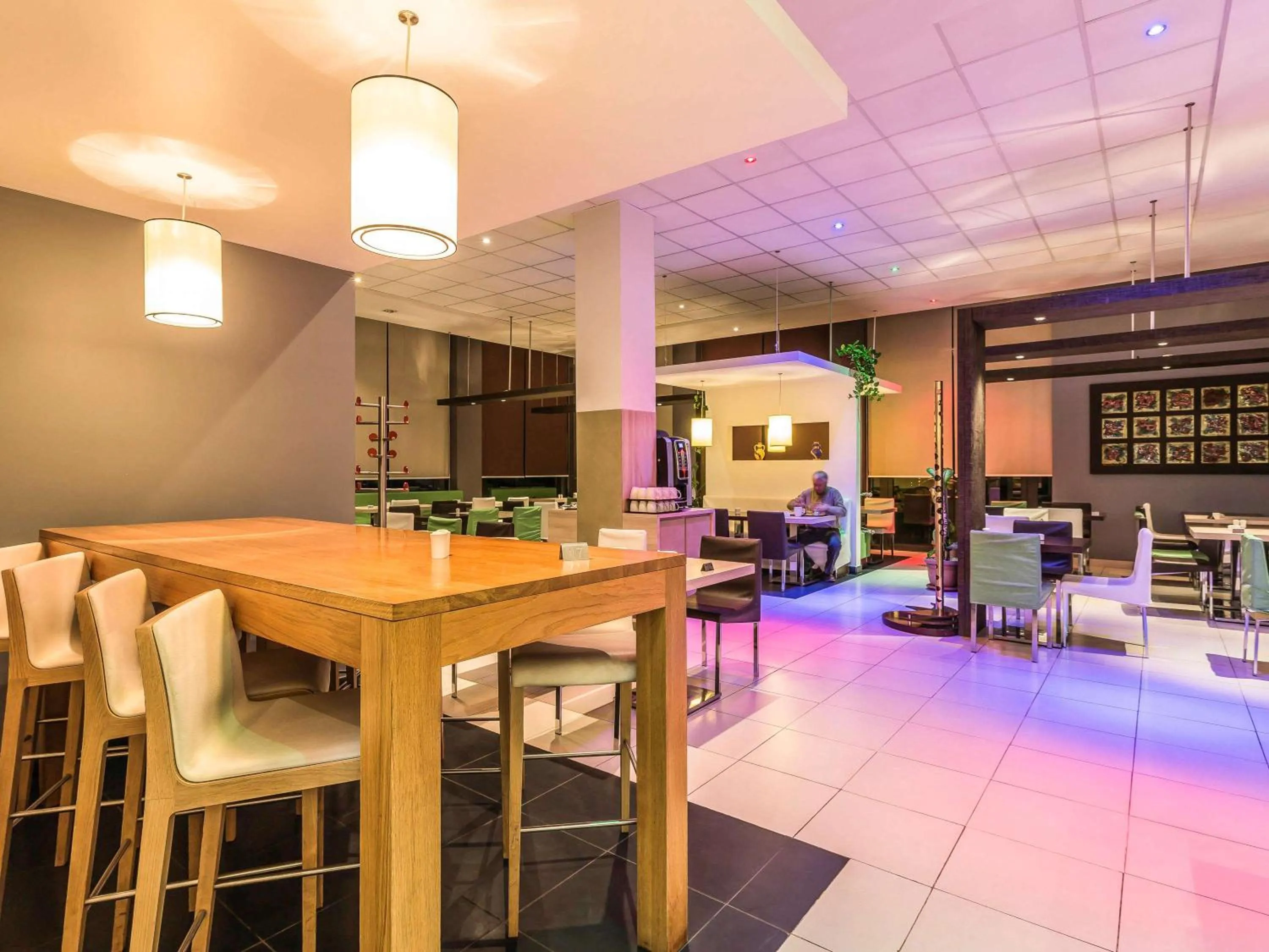 Property building in ibis Oran les Falaises