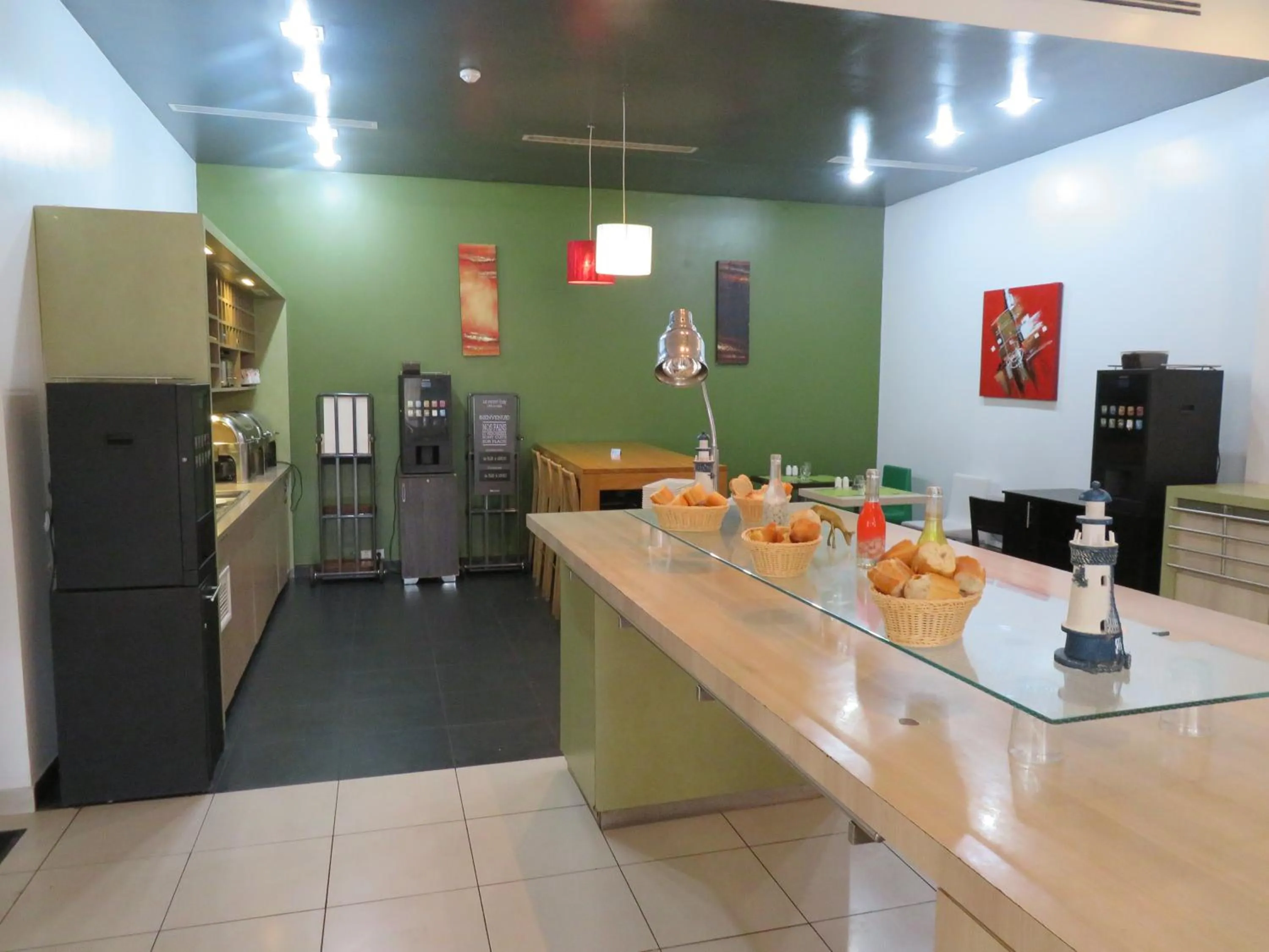 Buffet breakfast in ibis Oran les Falaises